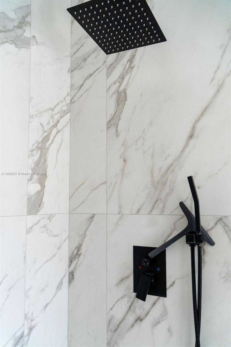 Small Image of 14941 SOUTH WEST 87TH AVE, Palmetto Bay Number 51