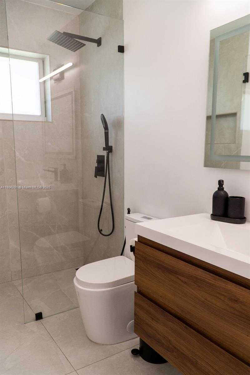 Small Image of 14941 SOUTH WEST 87TH AVE, Palmetto Bay Number 55