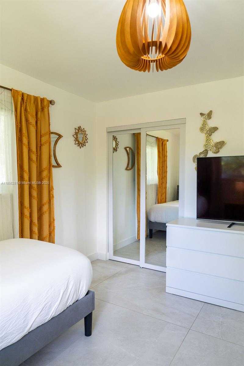 Small Image of 14941 SOUTH WEST 87TH AVE, Palmetto Bay Number 59