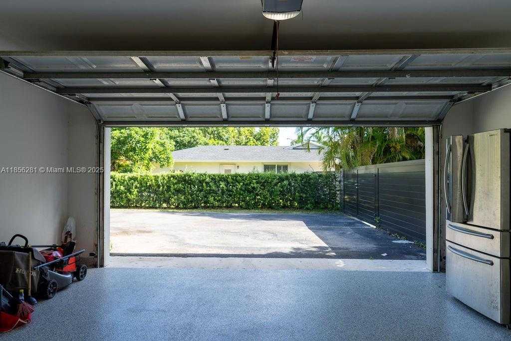 Small Image of 14941 SOUTH WEST 87TH AVE, Palmetto Bay Number 72