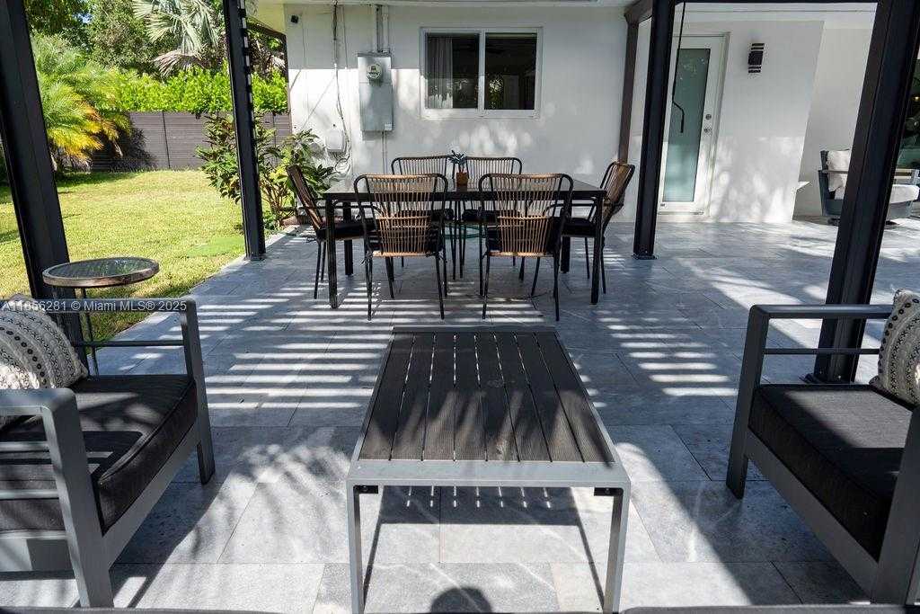 Small Image of 14941 SOUTH WEST 87TH AVE, Palmetto Bay Number 75