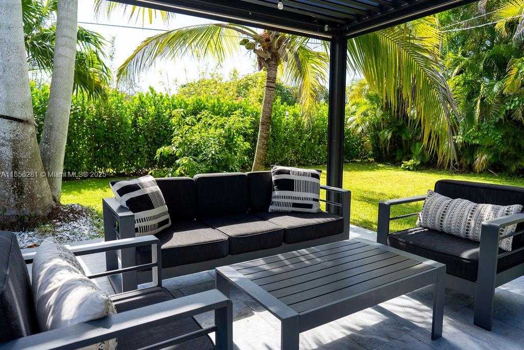 Small Image of 14941 SOUTH WEST 87TH AVE, Palmetto Bay Number 83