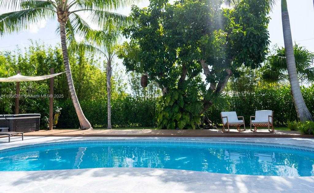 Small Image of 14941 SOUTH WEST 87TH AVE, Palmetto Bay Number 84