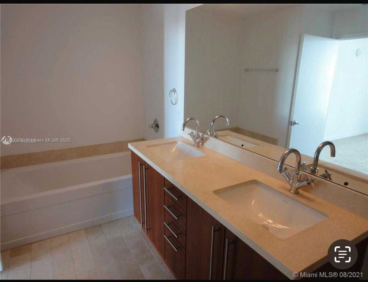 Small Image of 1111 SOUTH WEST 1ST AVE #3122-N, Miami Number 7