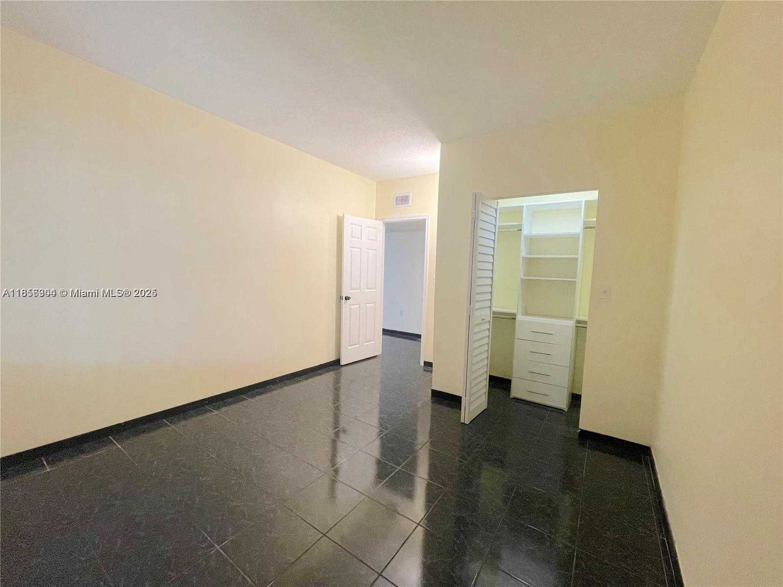 Small Image of 12405 NORTH WEST 7TH ST, Miami Number 6