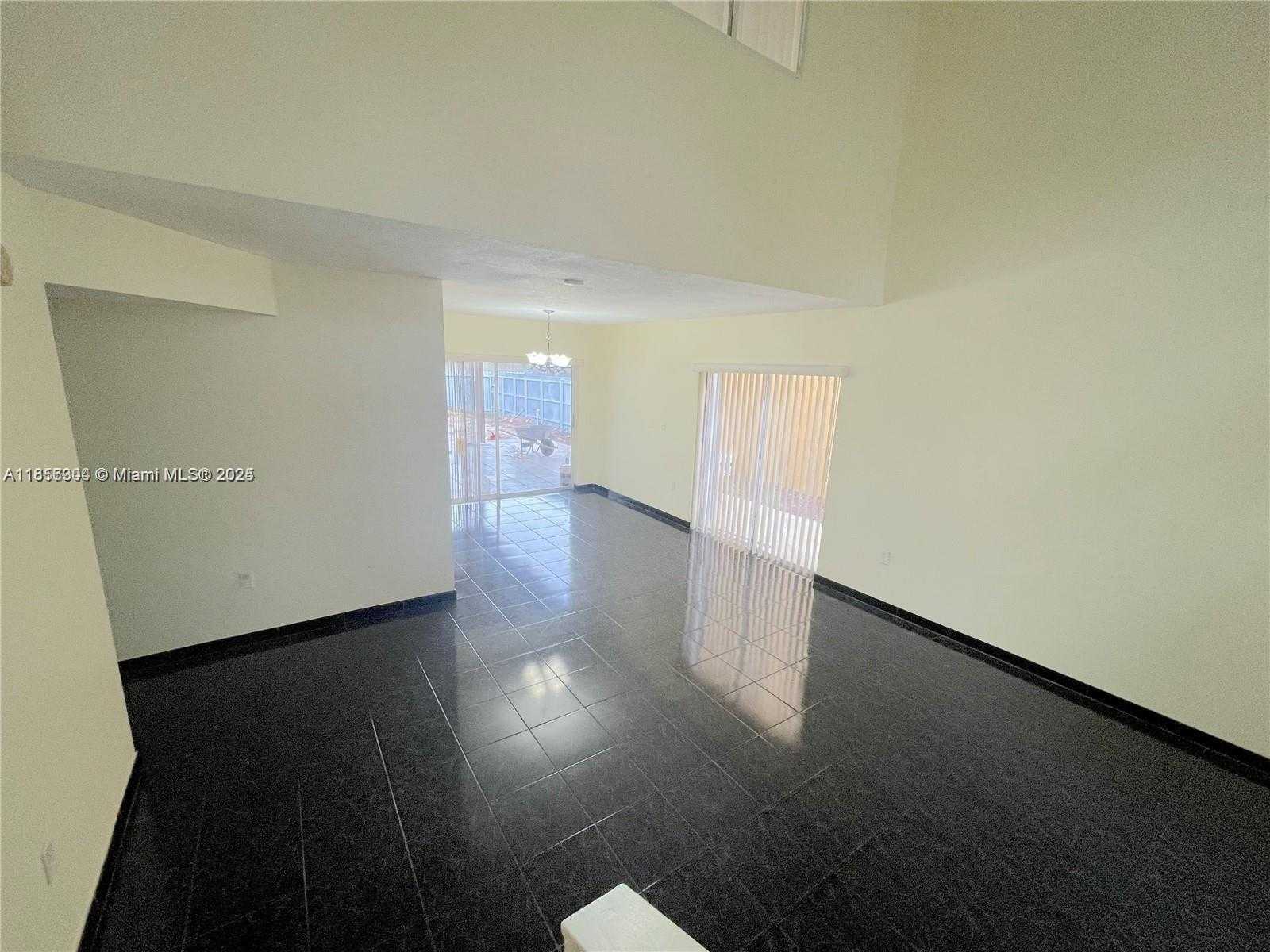 Small Image of 12405 NORTH WEST 7TH ST, Miami Number 9