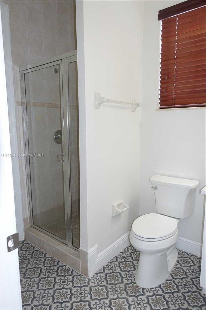 Small Image of 18125 NORTH WEST 89TH CT, Hialeah Number 21