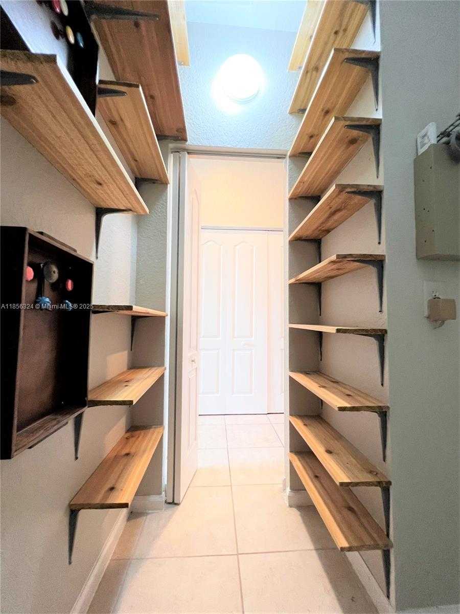 Small Image of 3970 NORTH EAST 11TH DR #3970, Homestead Number 27