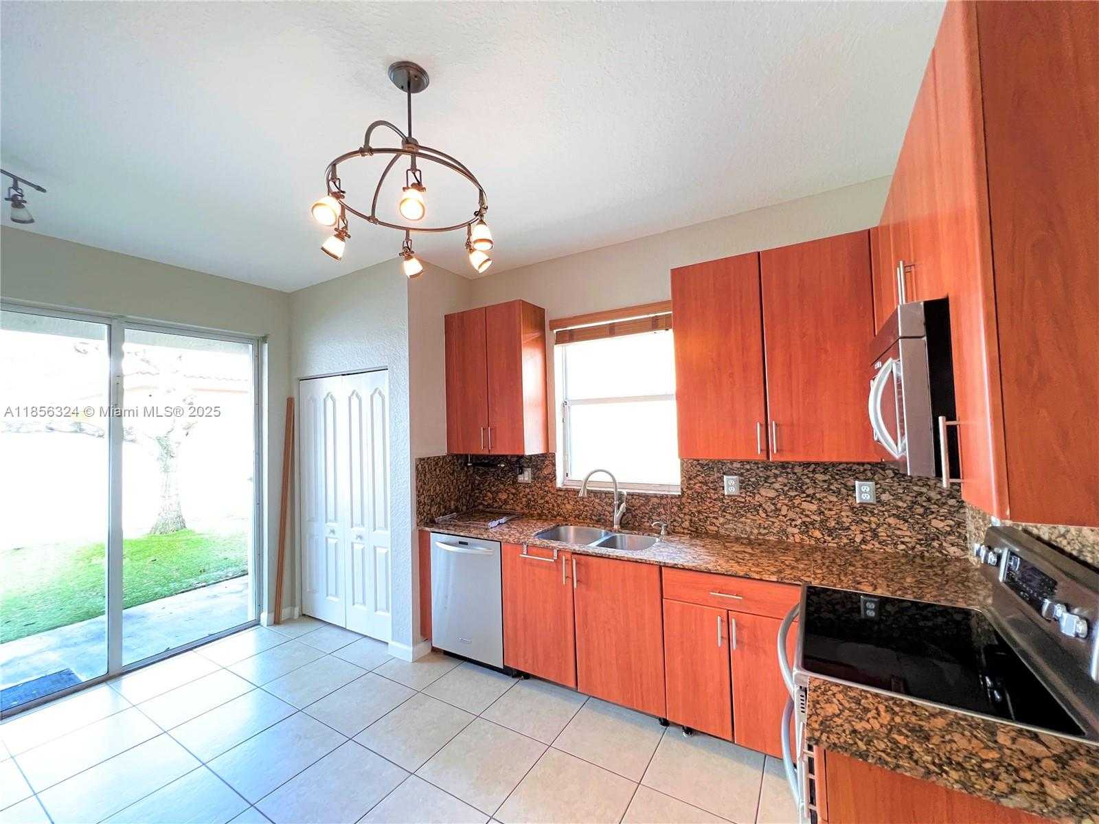 Small Image of 3970 NORTH EAST 11TH DR #3970, Homestead Number 35