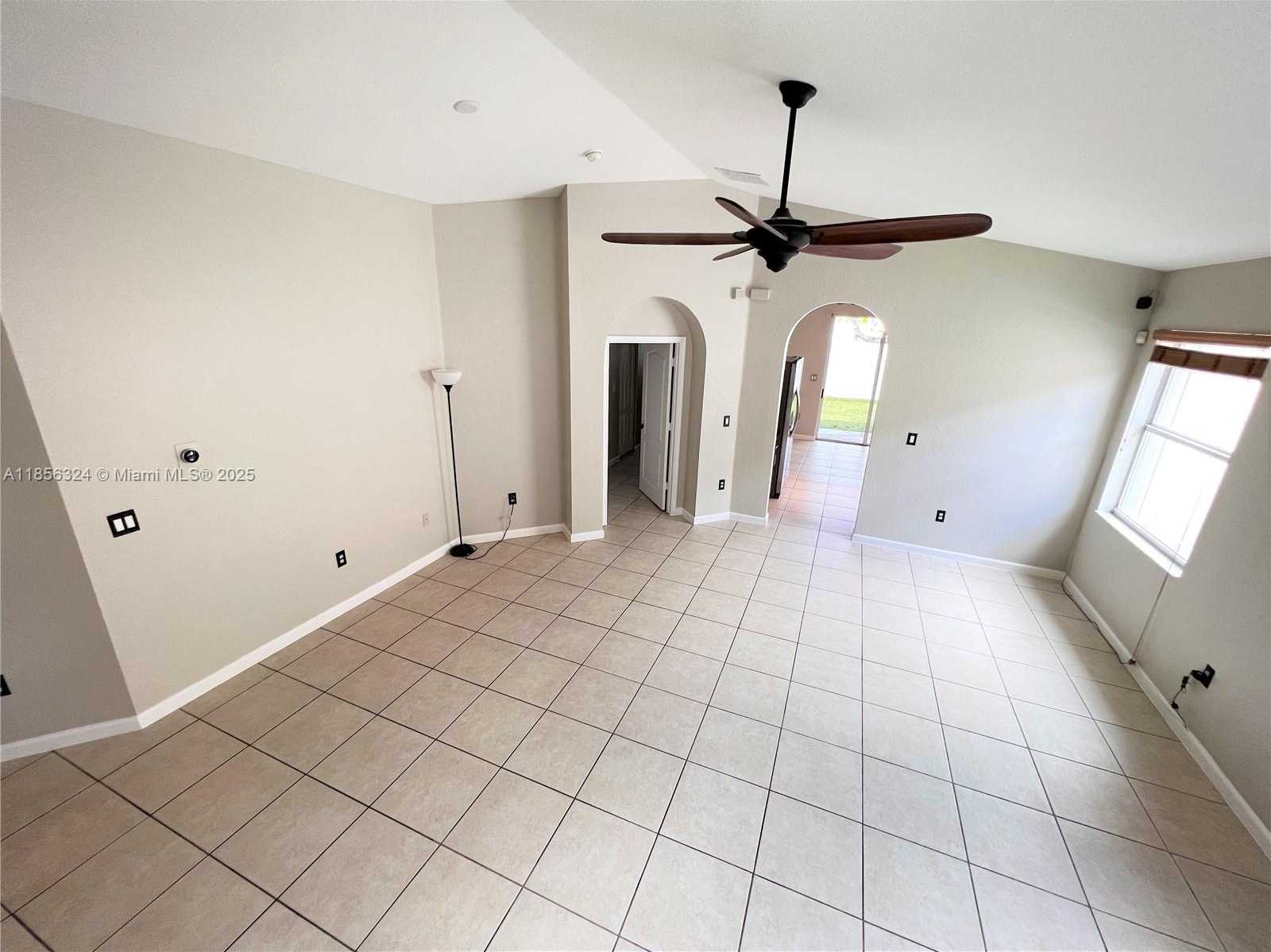 Small Image of 3970 NORTH EAST 11TH DR #3970, Homestead Number 40