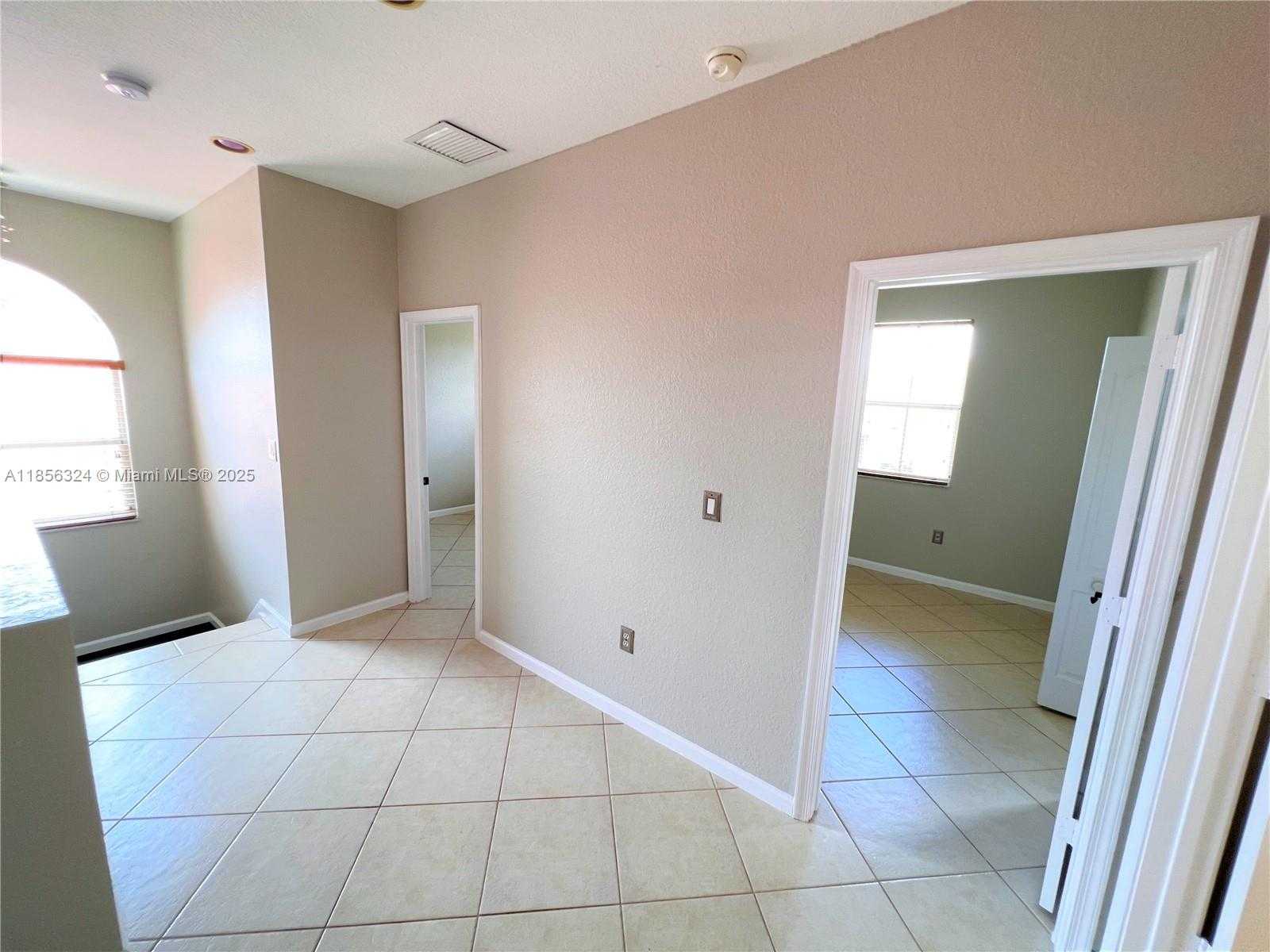 Small Image of 3970 NORTH EAST 11TH DR #3970, Homestead Number 46