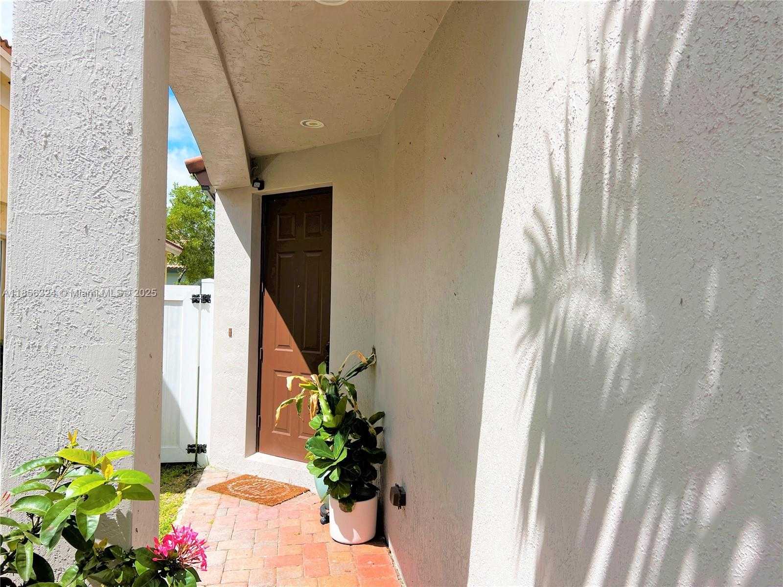 Small Image of 3970 NORTH EAST 11TH DR #3970, Homestead Number 7