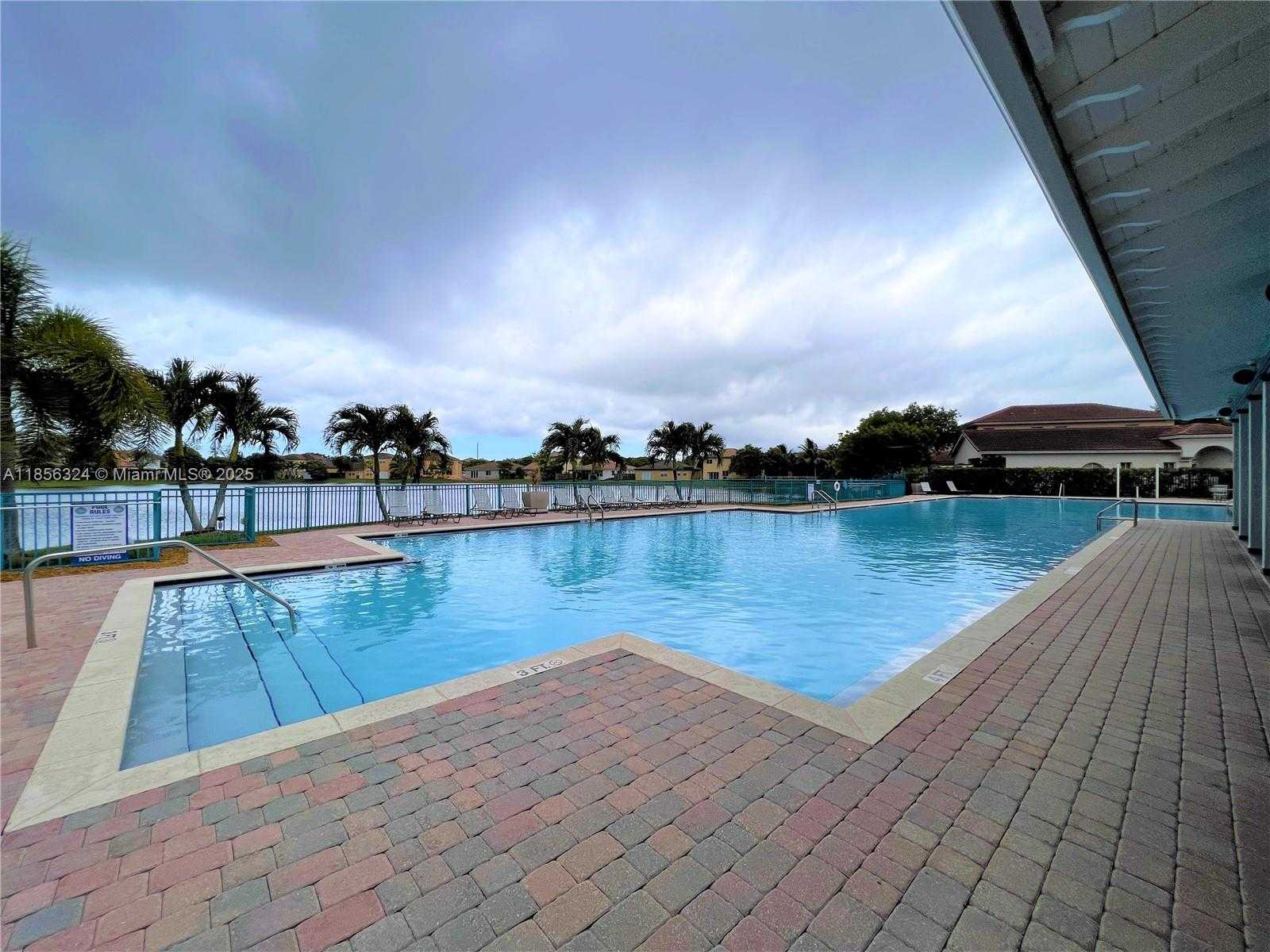 Small Image of 3970 NORTH EAST 11TH DR #3970, Homestead Number 80