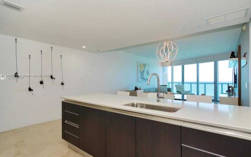 Small Image of 17001 COLLINS AVE #1505, Sunny Isles Beach Number 12