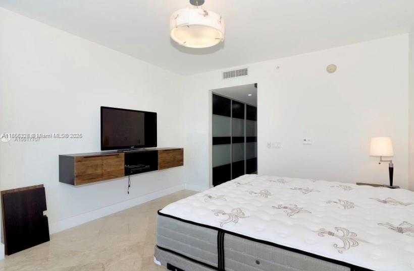 Small Image of 17001 COLLINS AVE #1505, Sunny Isles Beach Number 30