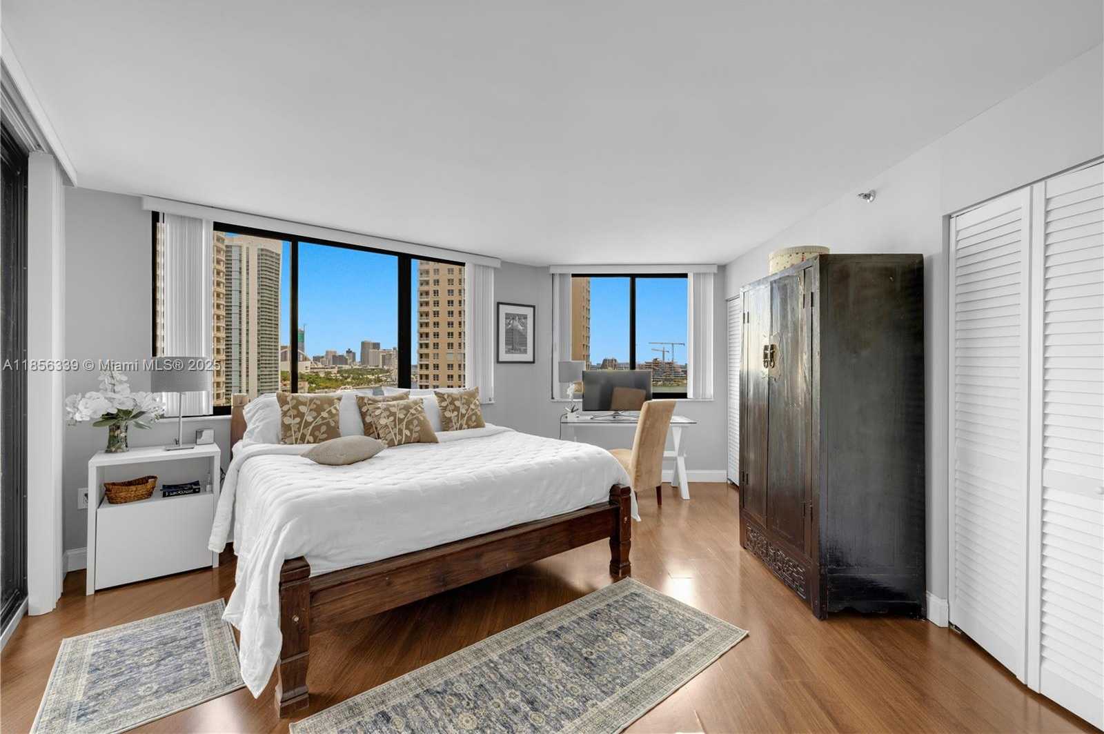 Small Image of 540 BRICKELL KEY DR #1514, Miami Number 13