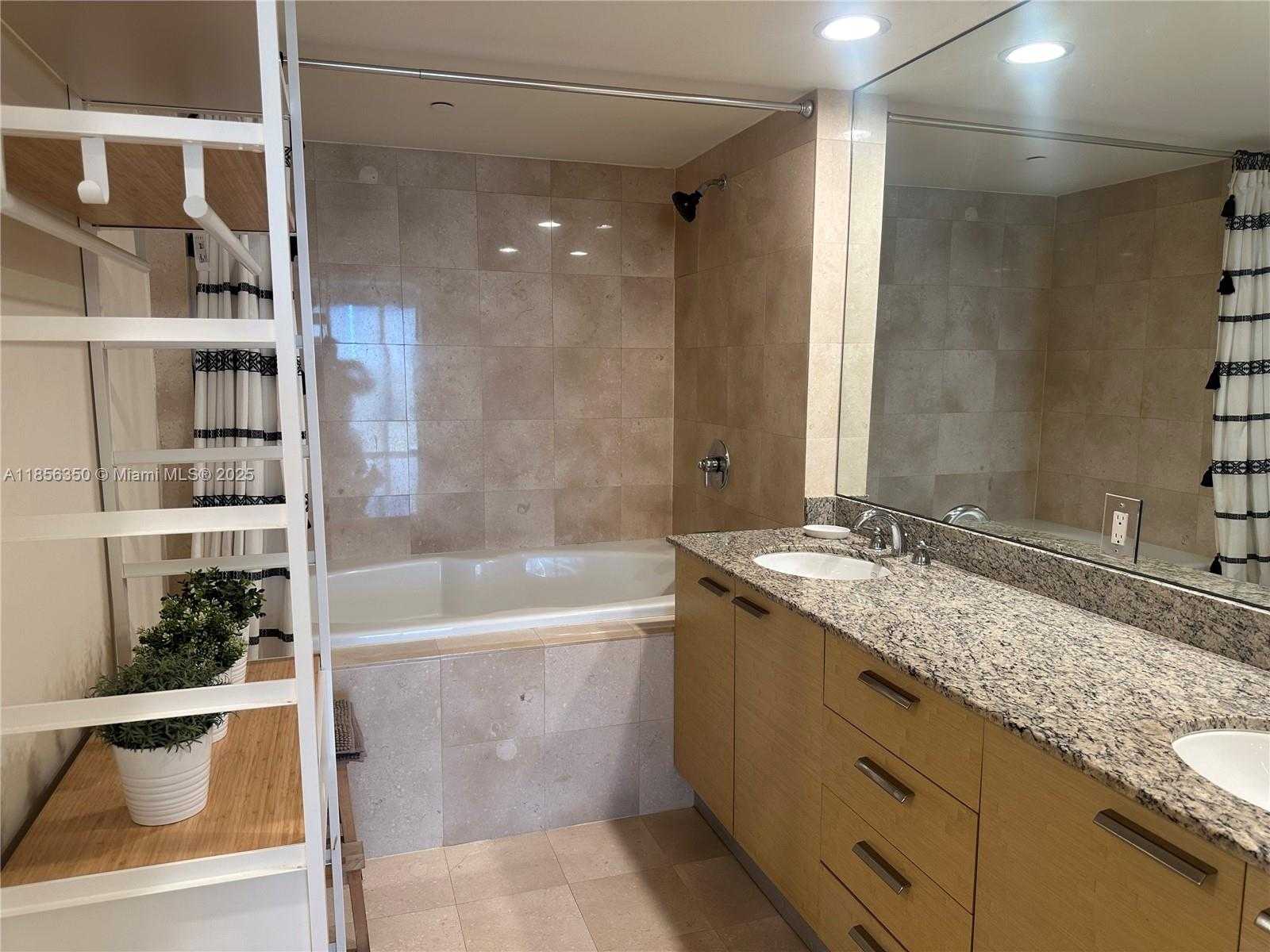 Small Image of 1800 SOUTH OCEAN DR #2707, Hallandale Beach Number 30