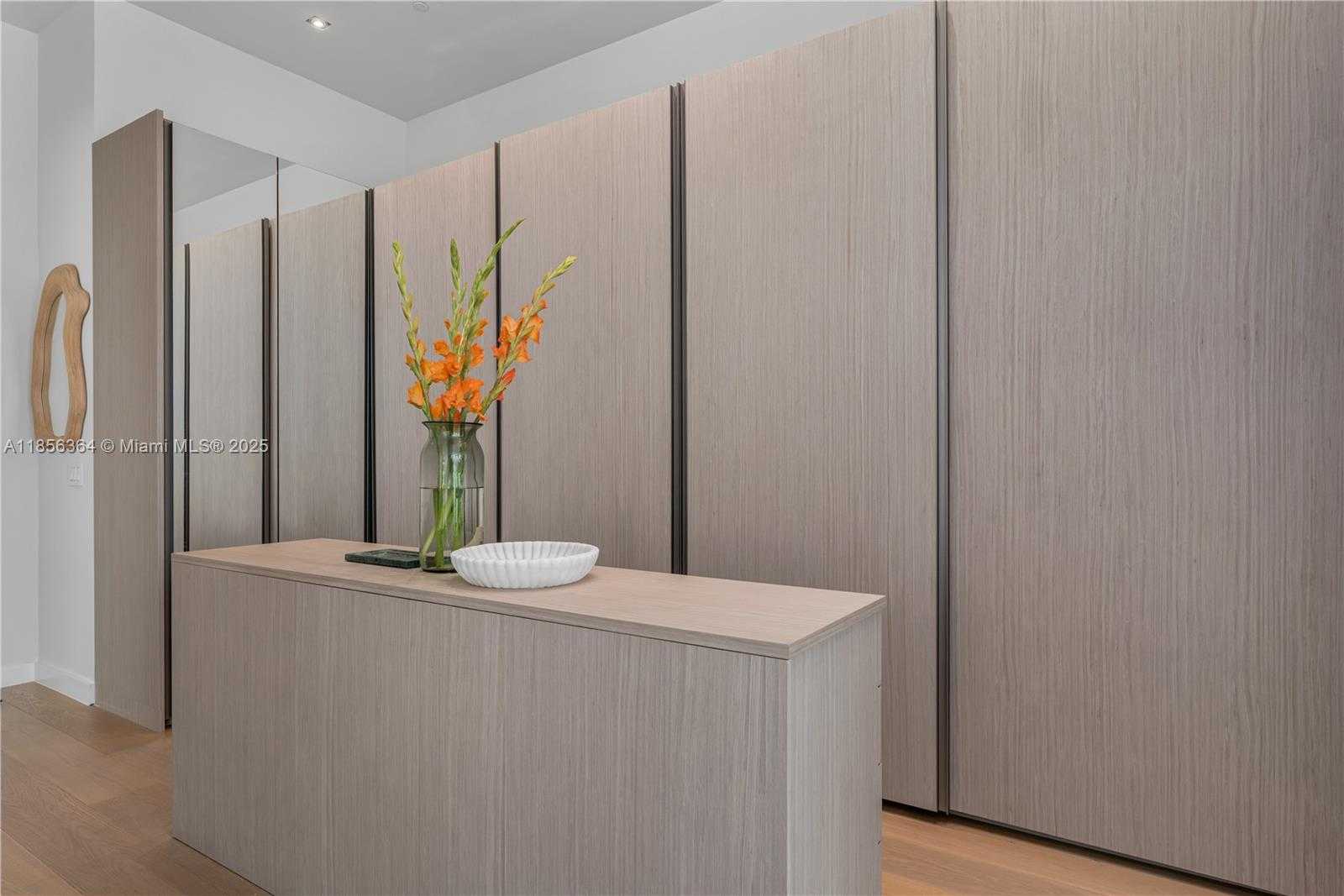 Small Image of 4701 NORTH MERIDIAN AVE #102, Miami Beach Number 3
