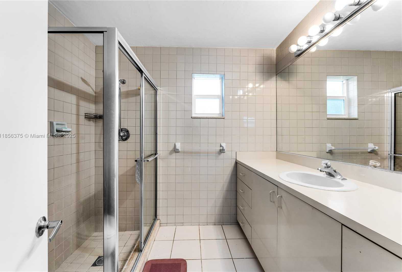 Small Image of 7621 SOUTH WEST 146TH AVE, Miami Number 12