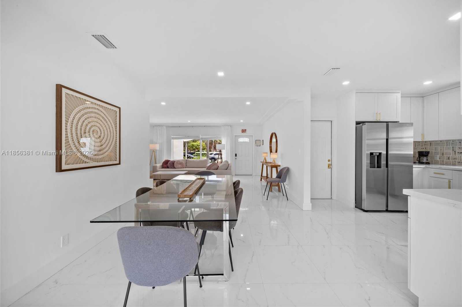 Small Image of 1625 HOLLYWOOD BLVD #1, Hollywood Number 20