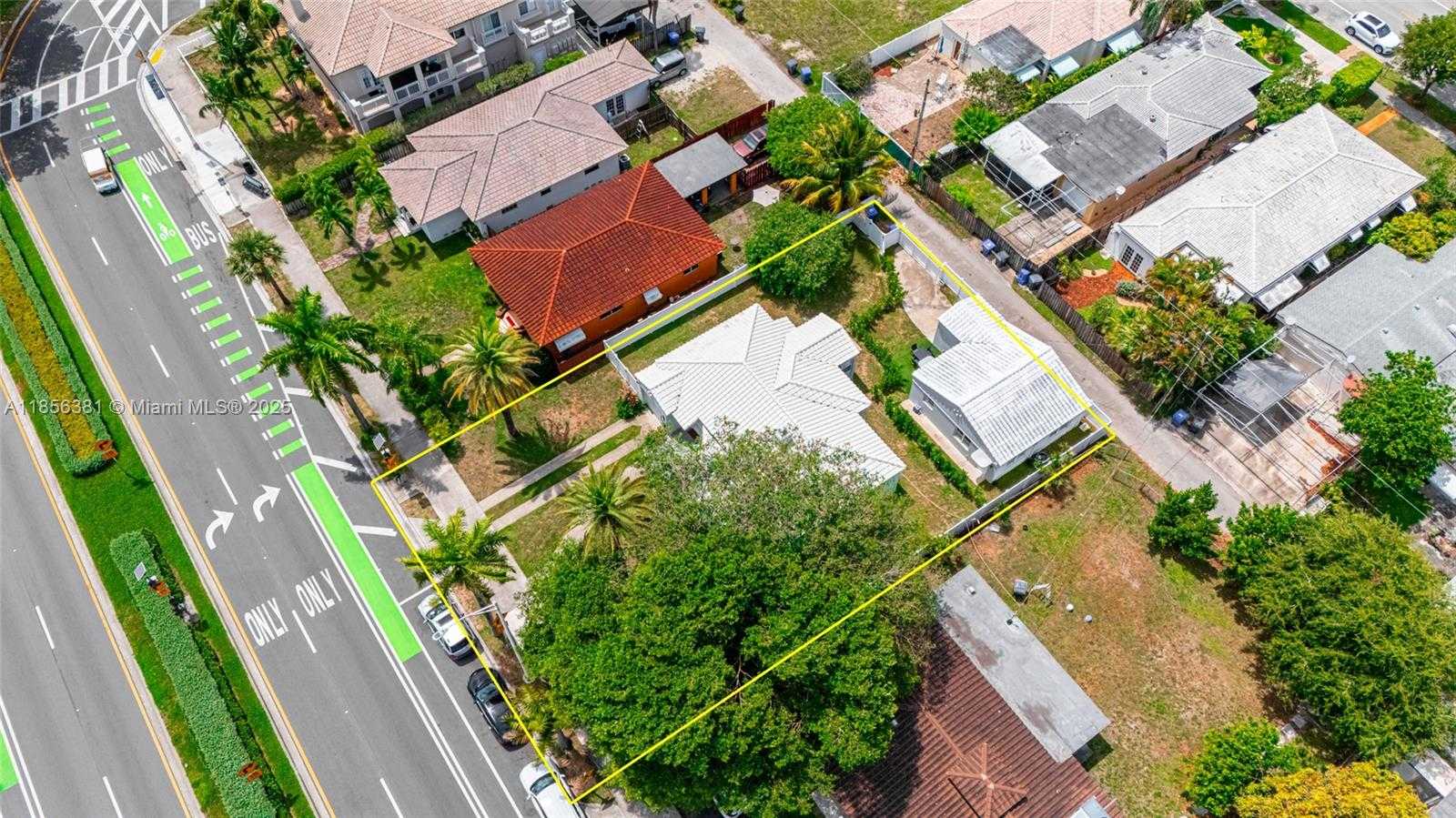 Small Image of 1625 HOLLYWOOD BLVD #1, Hollywood Number 5