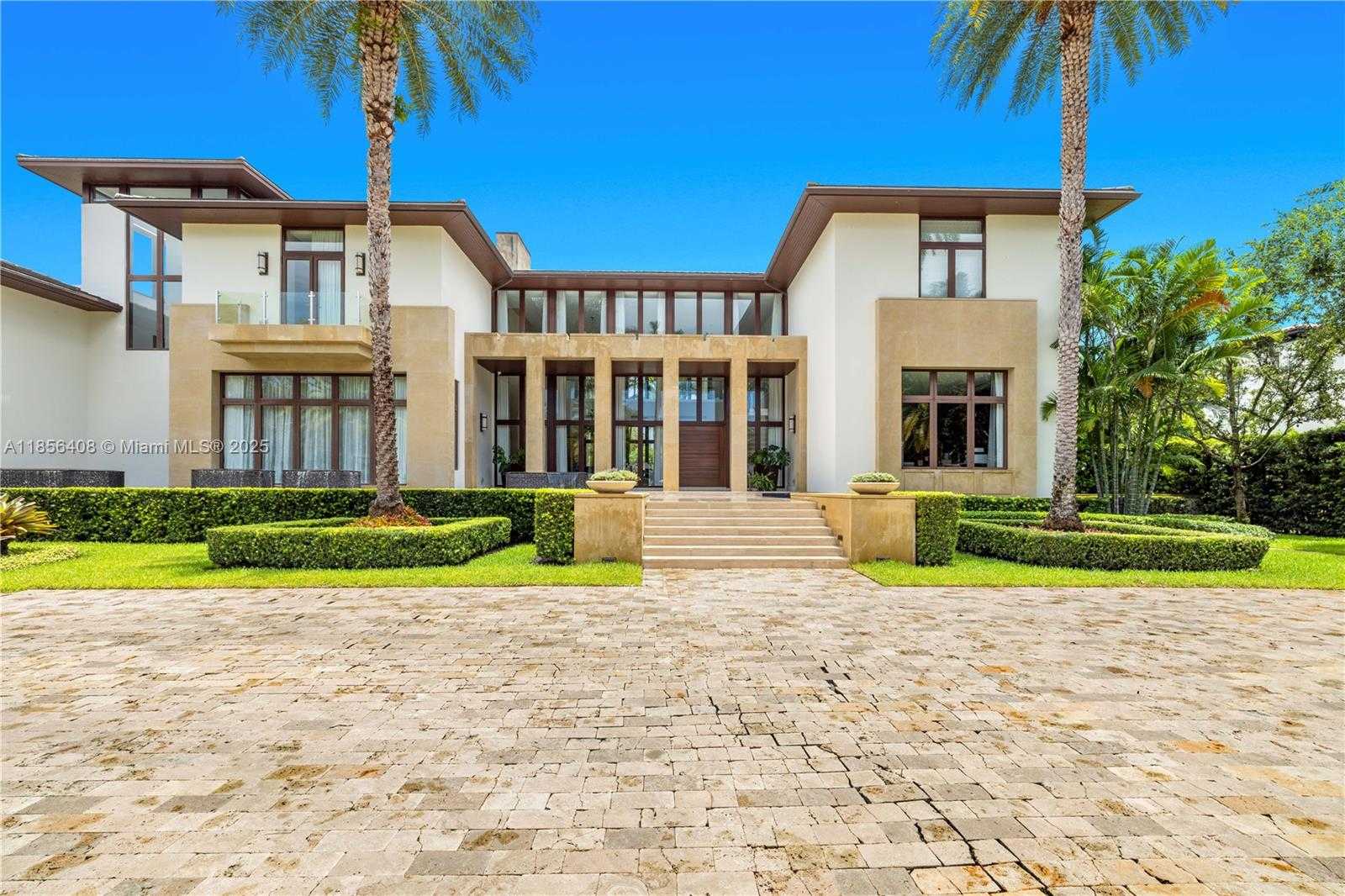 Small Image of 401 ARVIDA PKWY #., Coral Gables Number 2