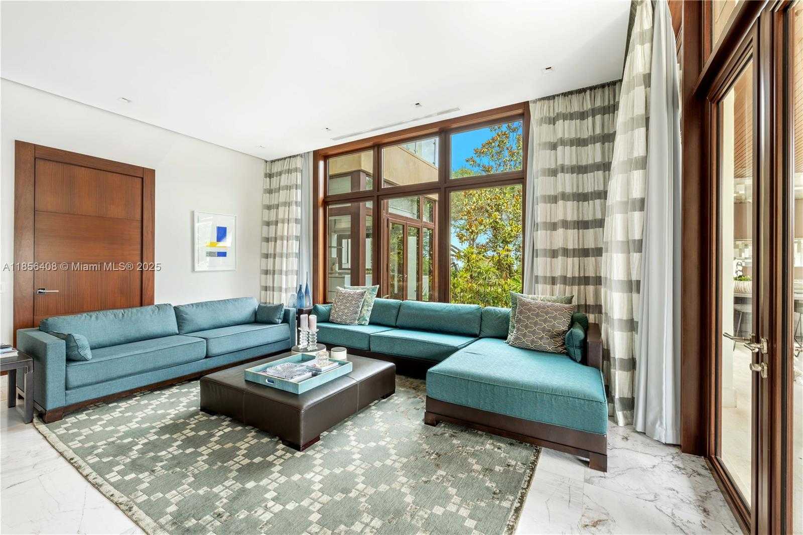 Small Image of 401 ARVIDA PKWY #., Coral Gables Number 27