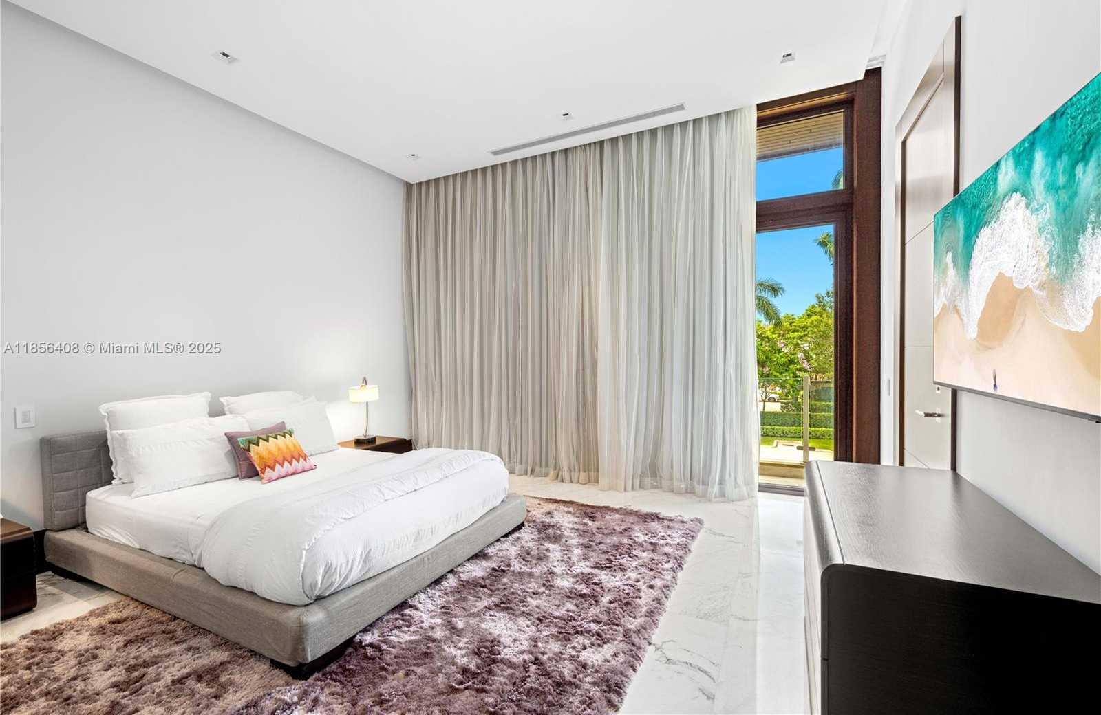 Small Image of 401 ARVIDA PKWY #., Coral Gables Number 38