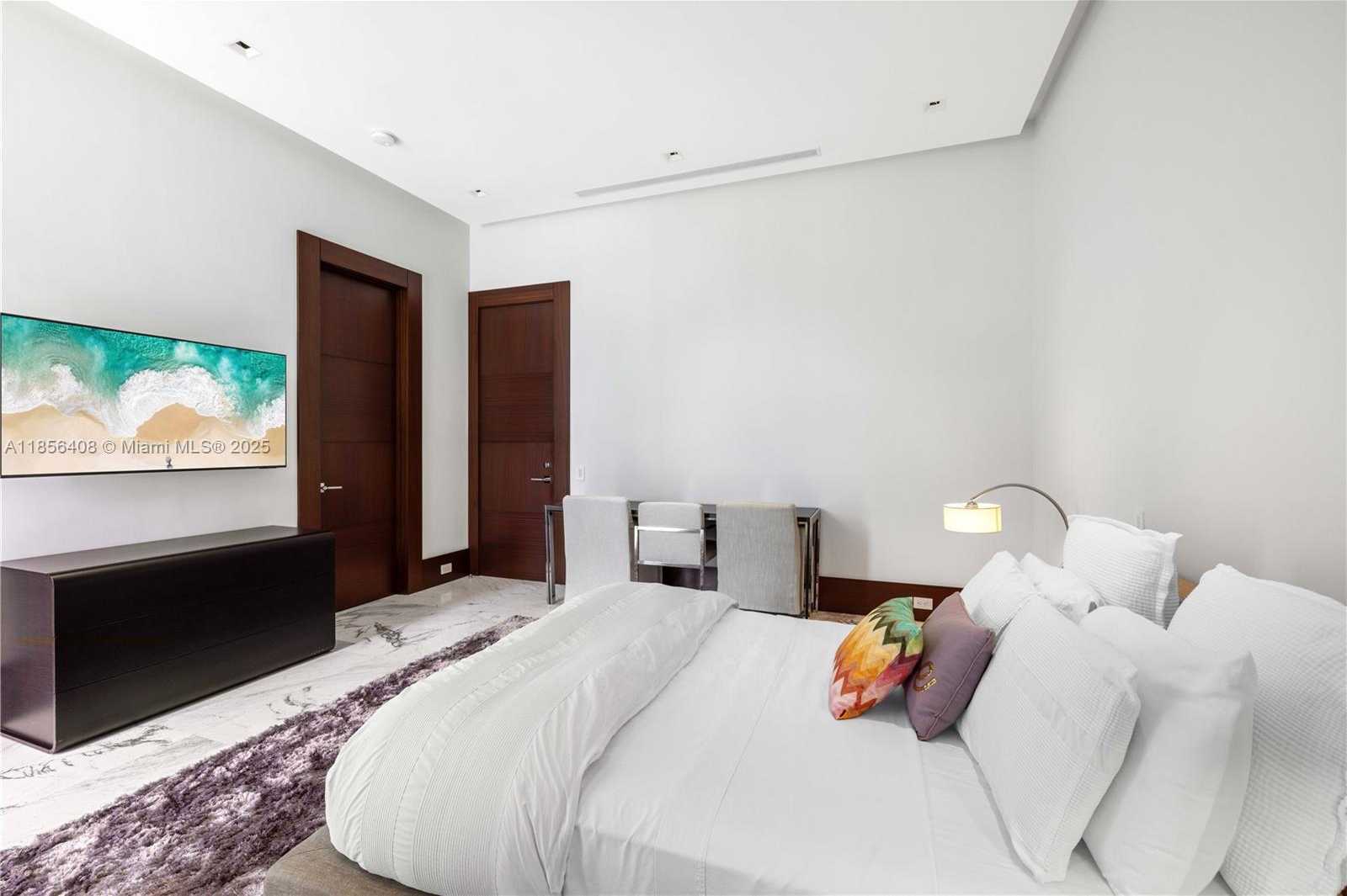 Small Image of 401 ARVIDA PKWY #., Coral Gables Number 39