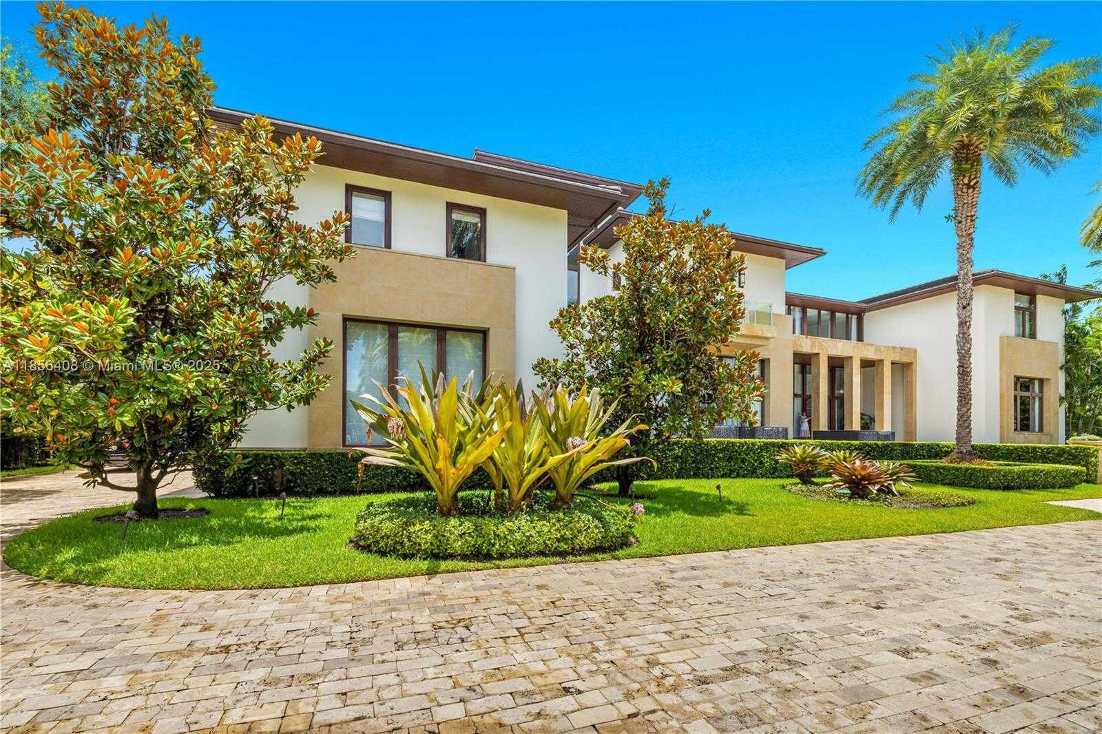 Small Image of 401 ARVIDA PKWY #., Coral Gables Number 4