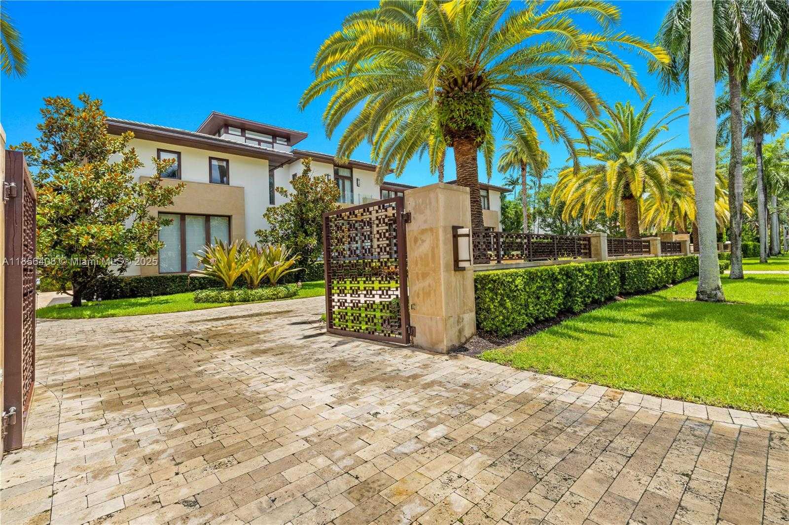 Small Image of 401 ARVIDA PKWY #., Coral Gables Number 5