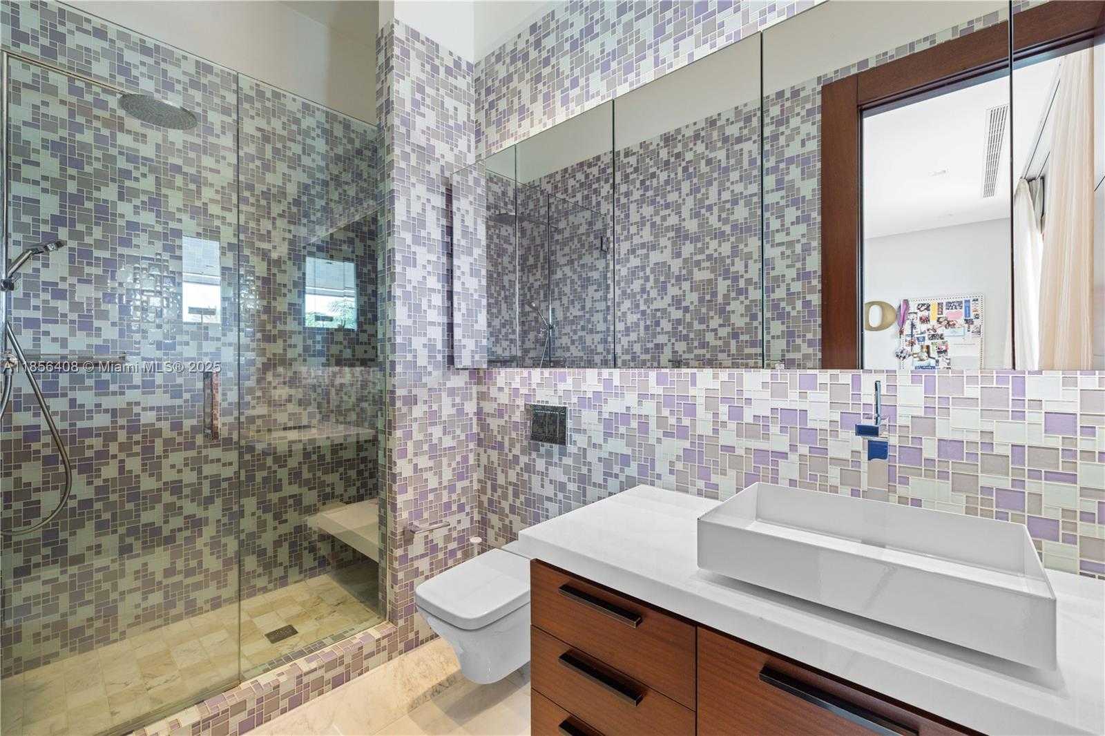 Small Image of 401 ARVIDA PKWY #., Coral Gables Number 51