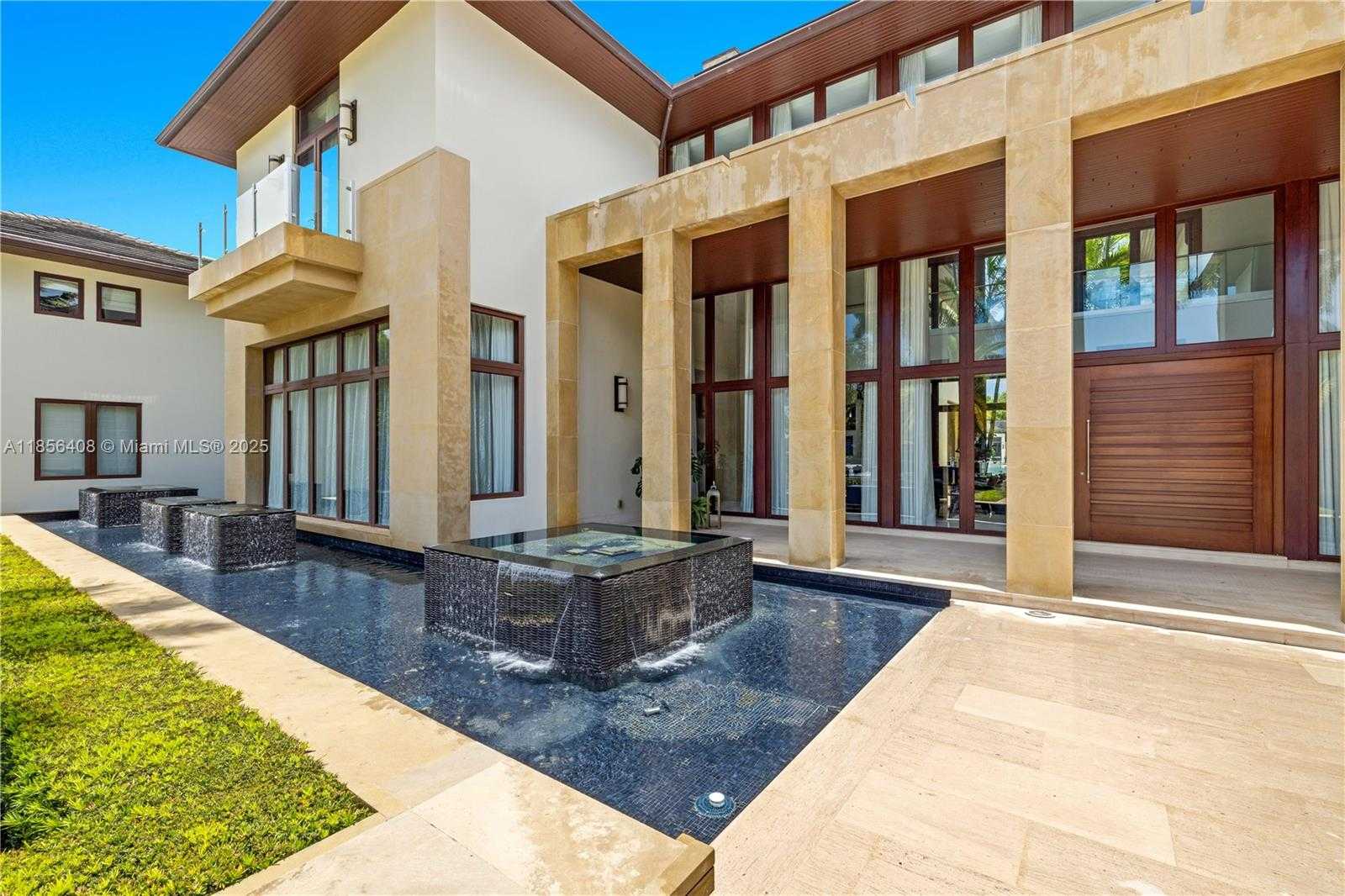 Small Image of 401 ARVIDA PKWY #., Coral Gables Number 77