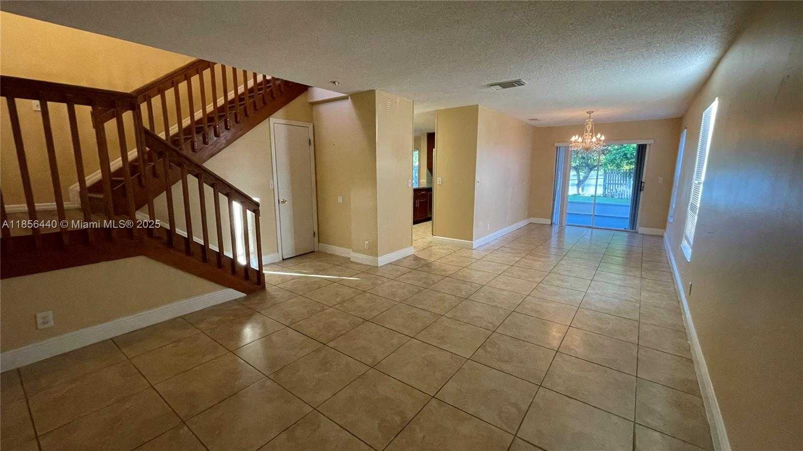 Small Image of 8274 SOUTH WEST 42ND CT, Davie Number 7