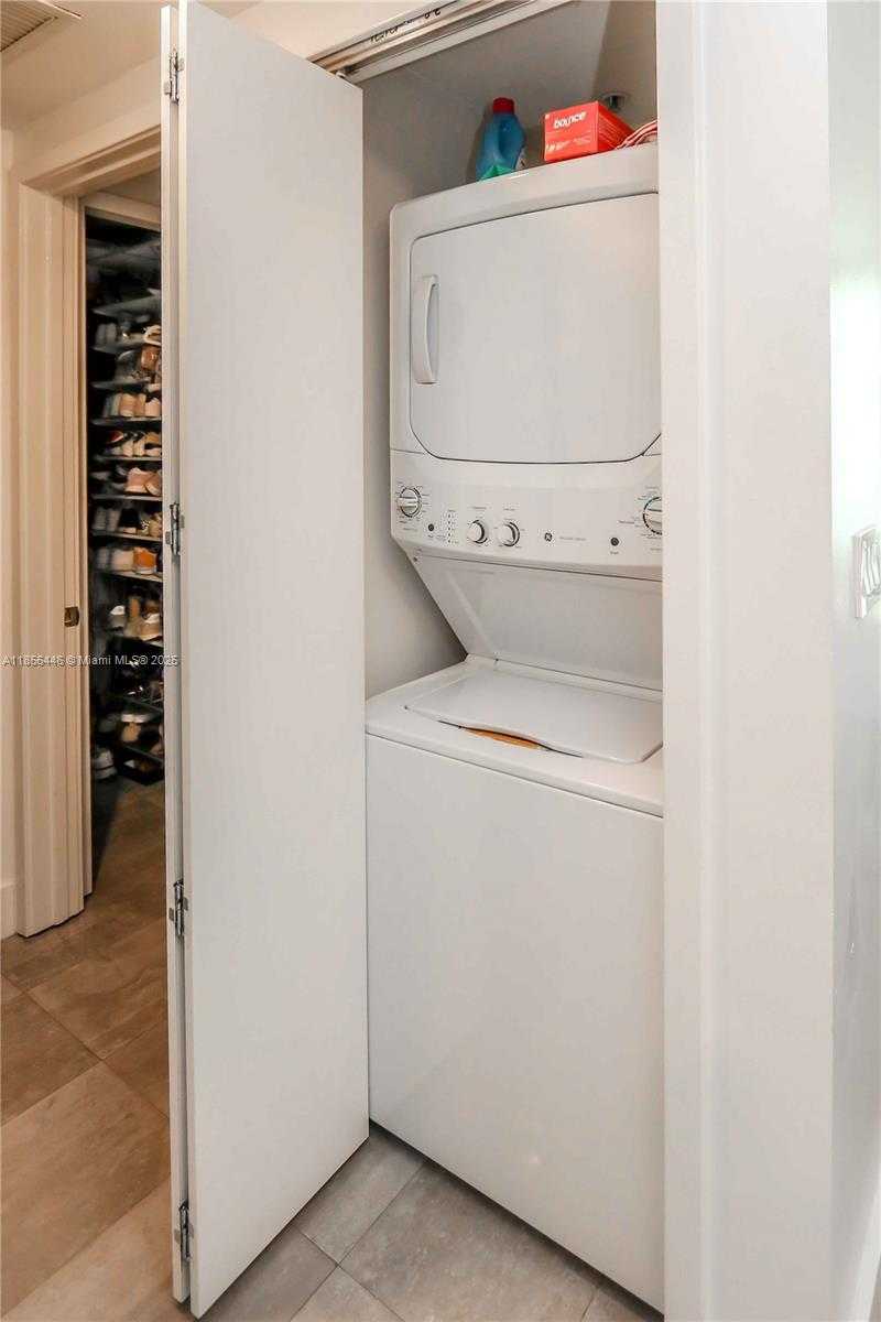 Small Image of 218 SOUTH EAST 14TH ST #1406, Miami Number 13