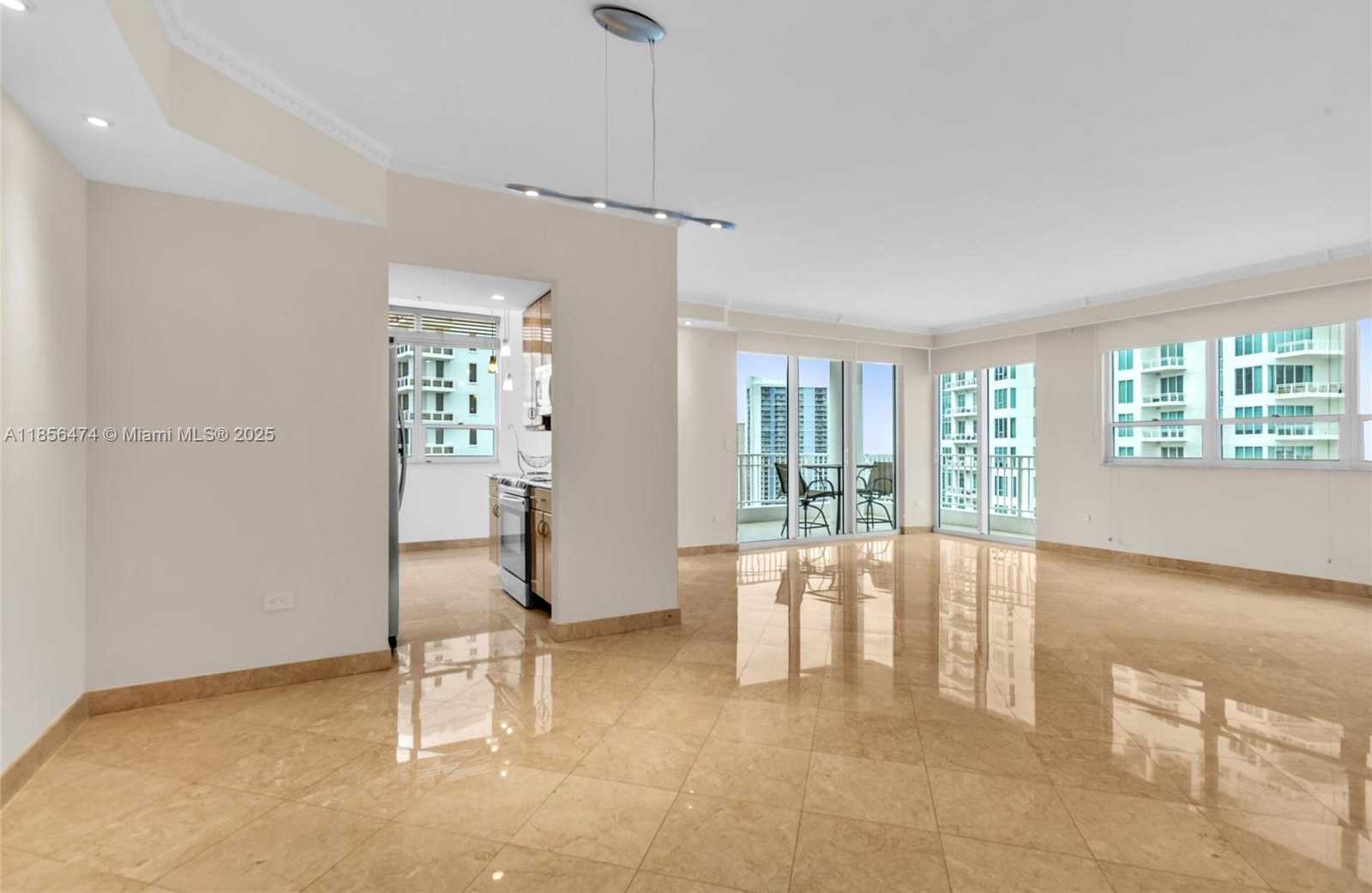 Small Image of 801 BRICKELL KEY BLVD #3212, Miami Number 11