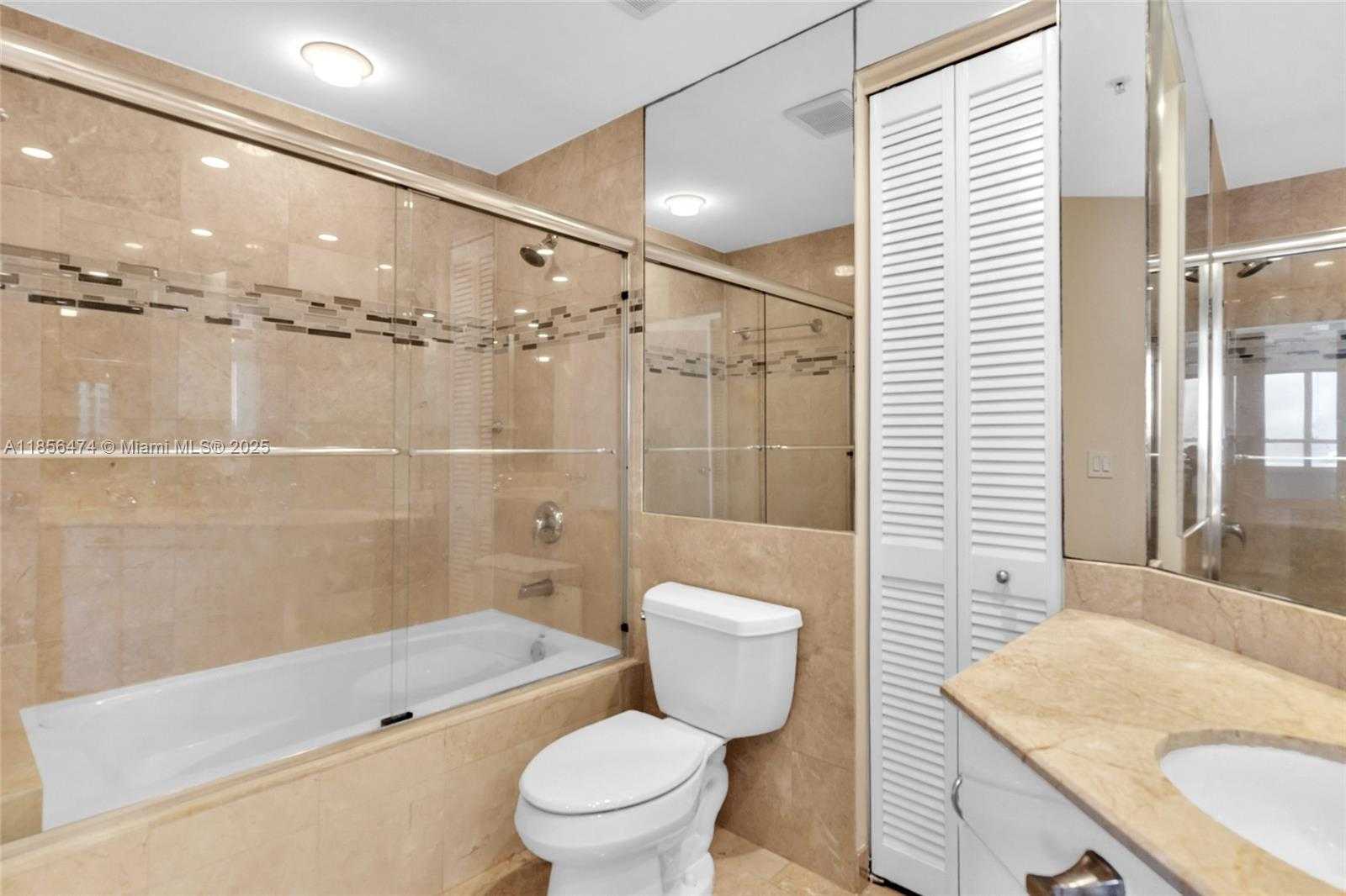 Small Image of 801 BRICKELL KEY BLVD #3212, Miami Number 21