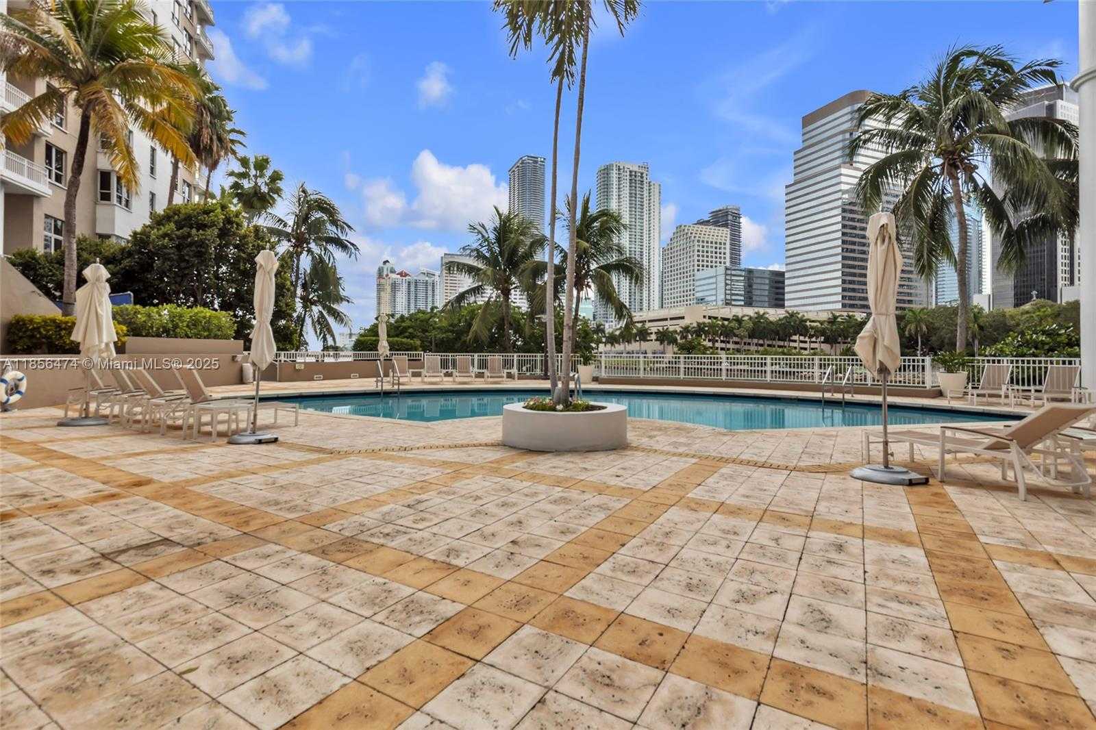 Small Image of 801 BRICKELL KEY BLVD #3212, Miami Number 34