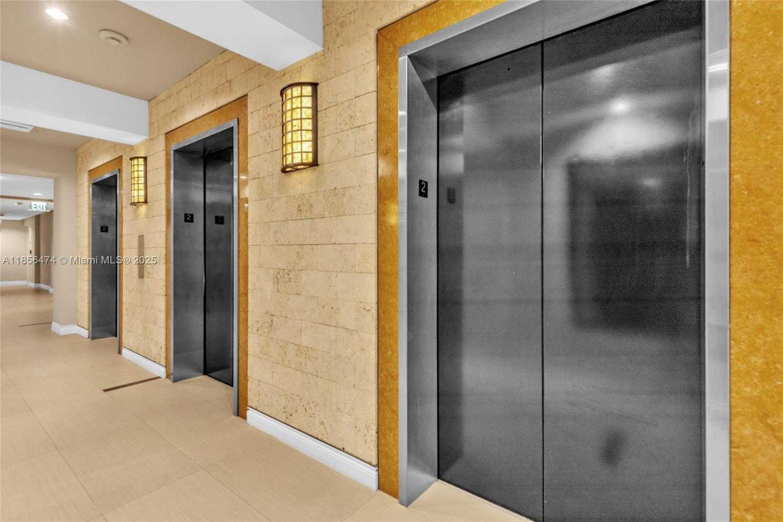 Small Image of 801 BRICKELL KEY BLVD #3212, Miami Number 38