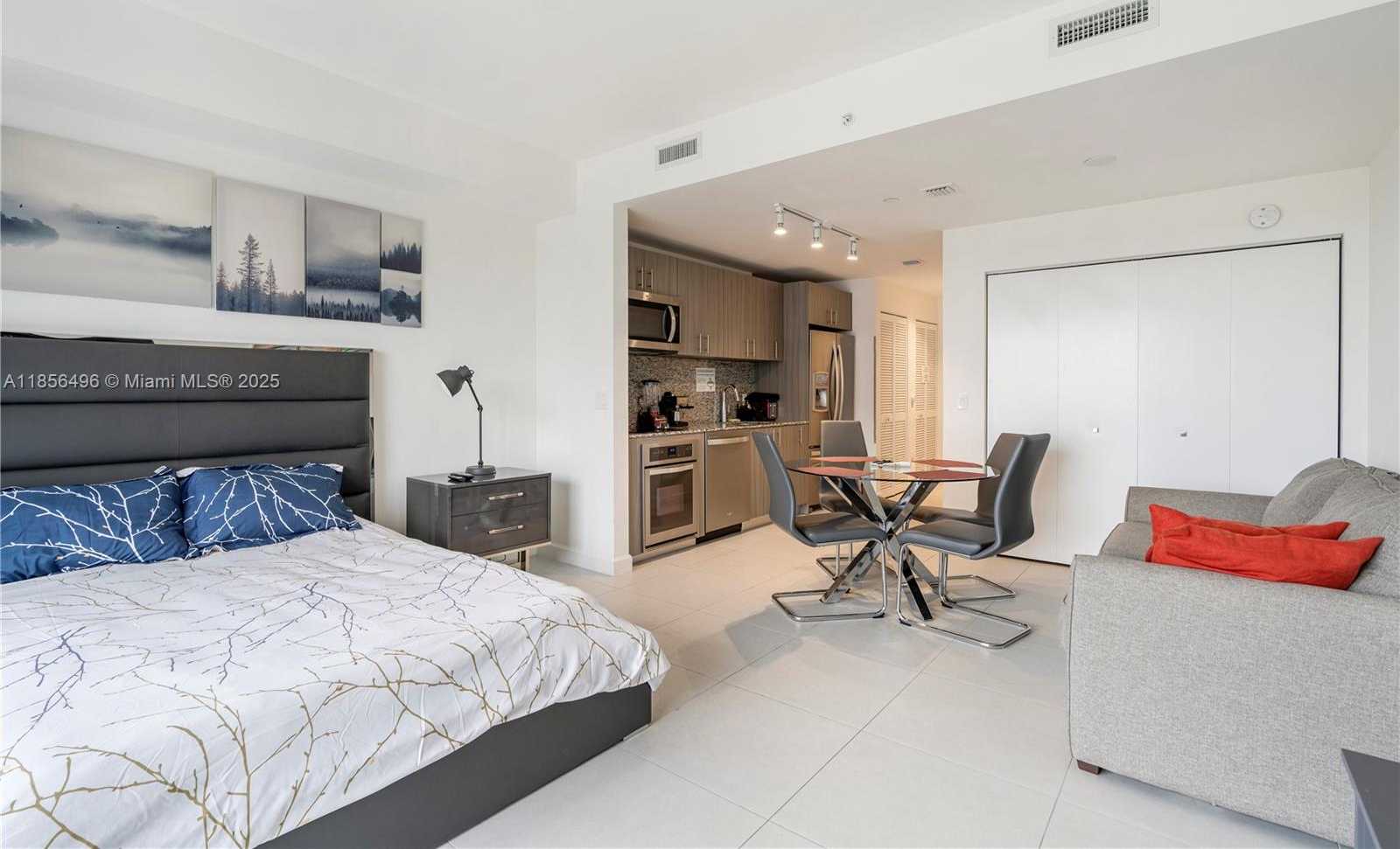 Small Image of 5350 NORTH WEST 84TH AVE #1516, Doral Number 6