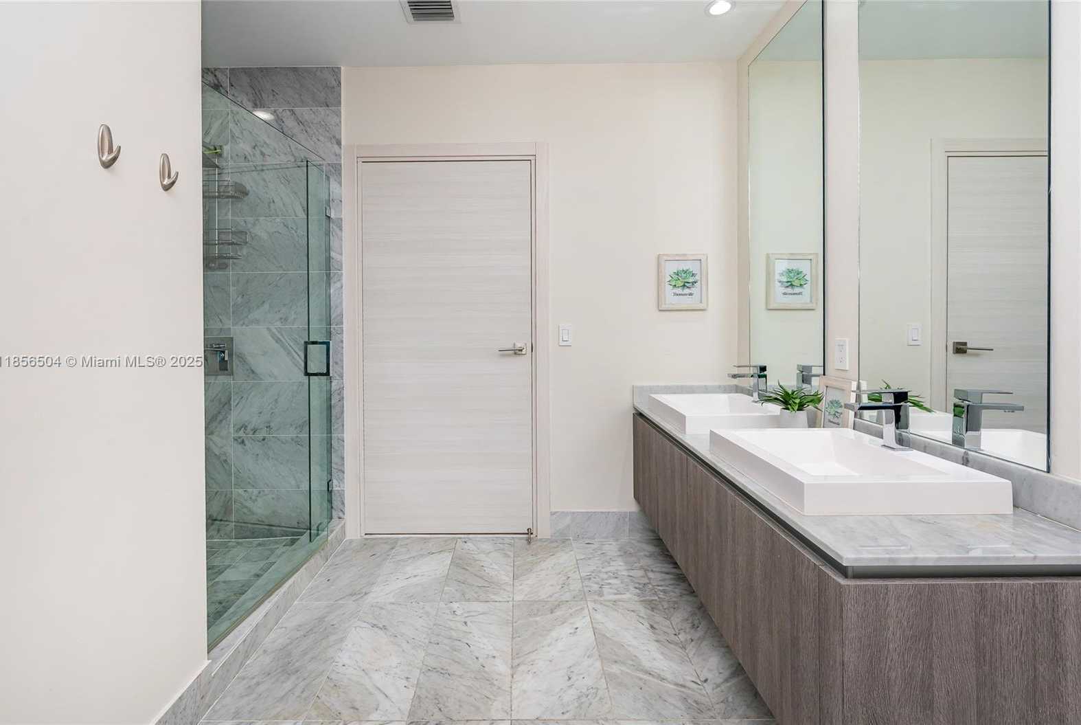 Small Image of 801 SOUTH MIAMI AVE #5207, Miami Number 17