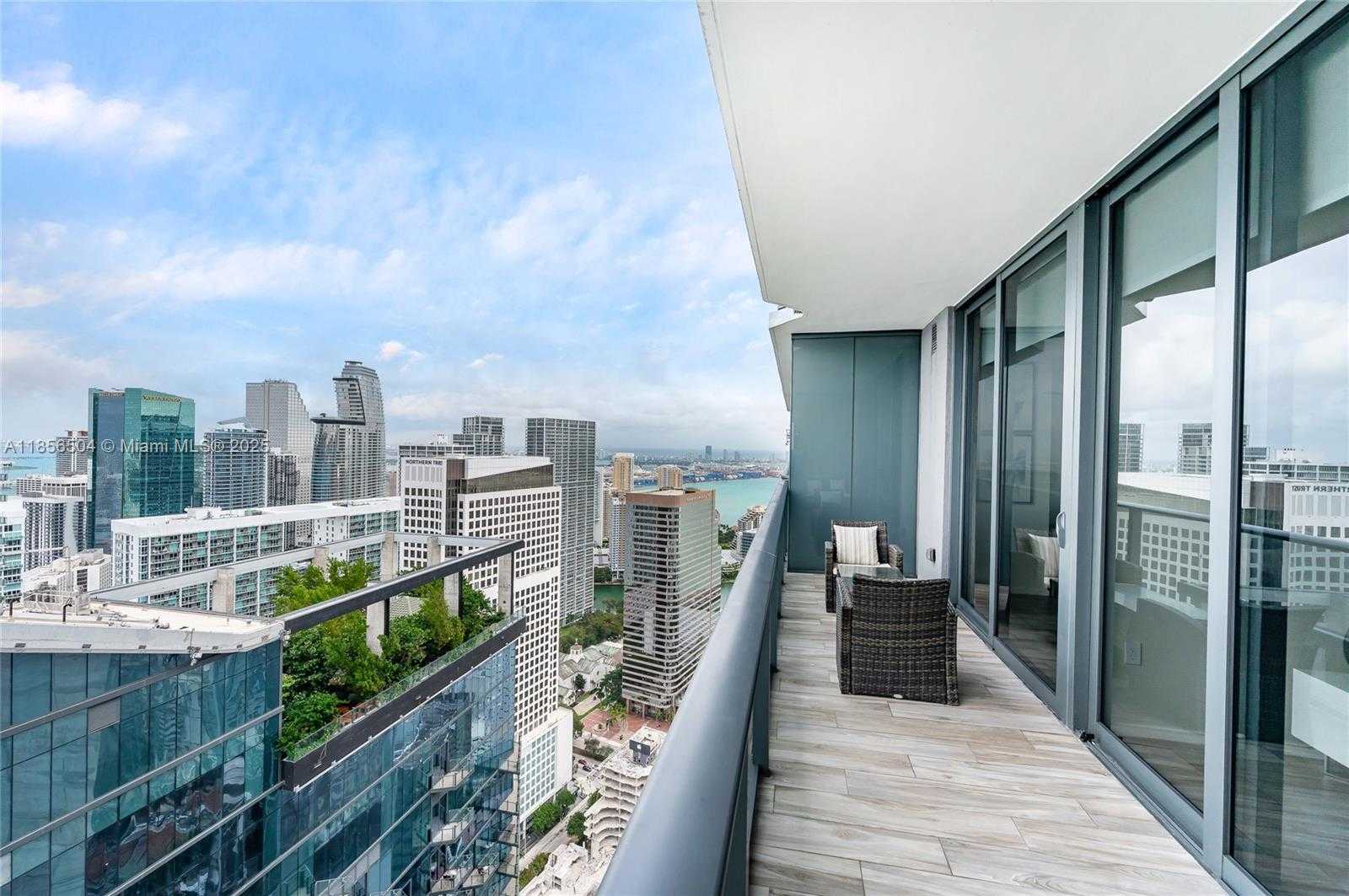 Small Image of 801 SOUTH MIAMI AVE #5207, Miami Number 2