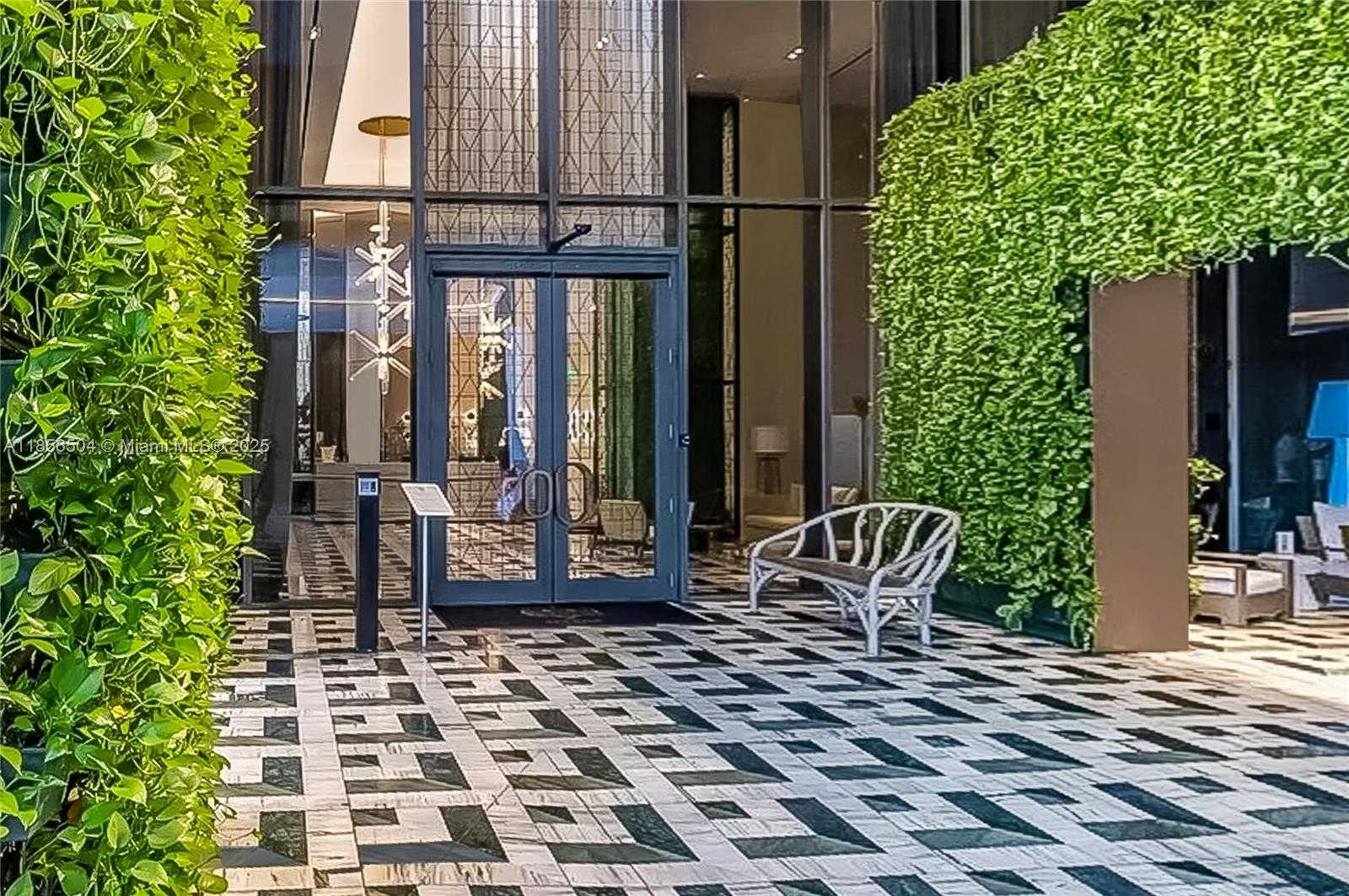 Small Image of 801 SOUTH MIAMI AVE #5207, Miami Number 26