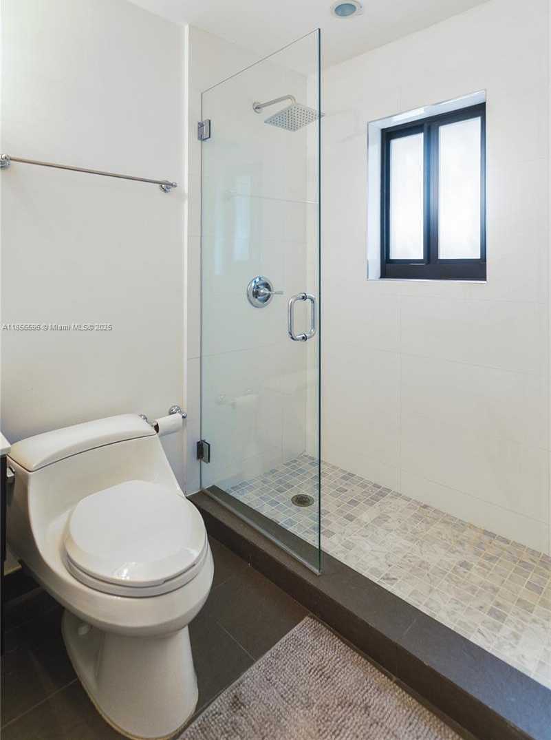 Small Image of North Miami Number 11