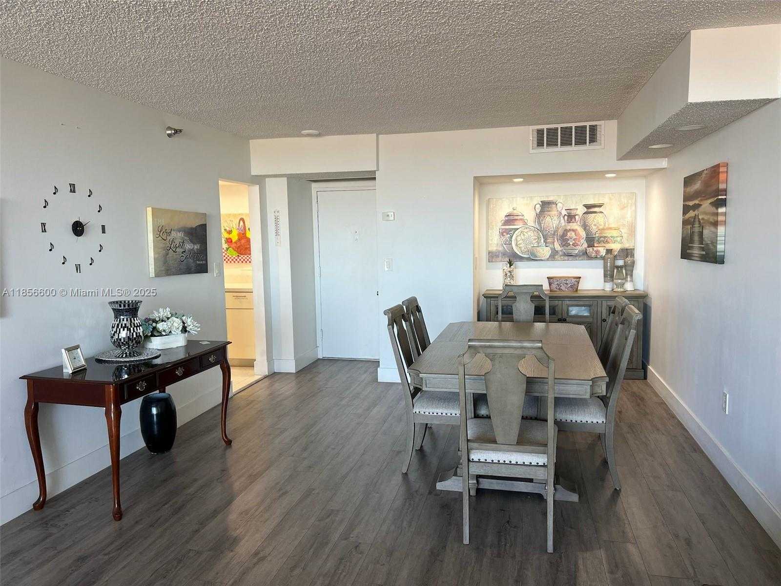 Small Image of 20505 EAST COUNTRY CLUB DR #1932, Aventura Number 5
