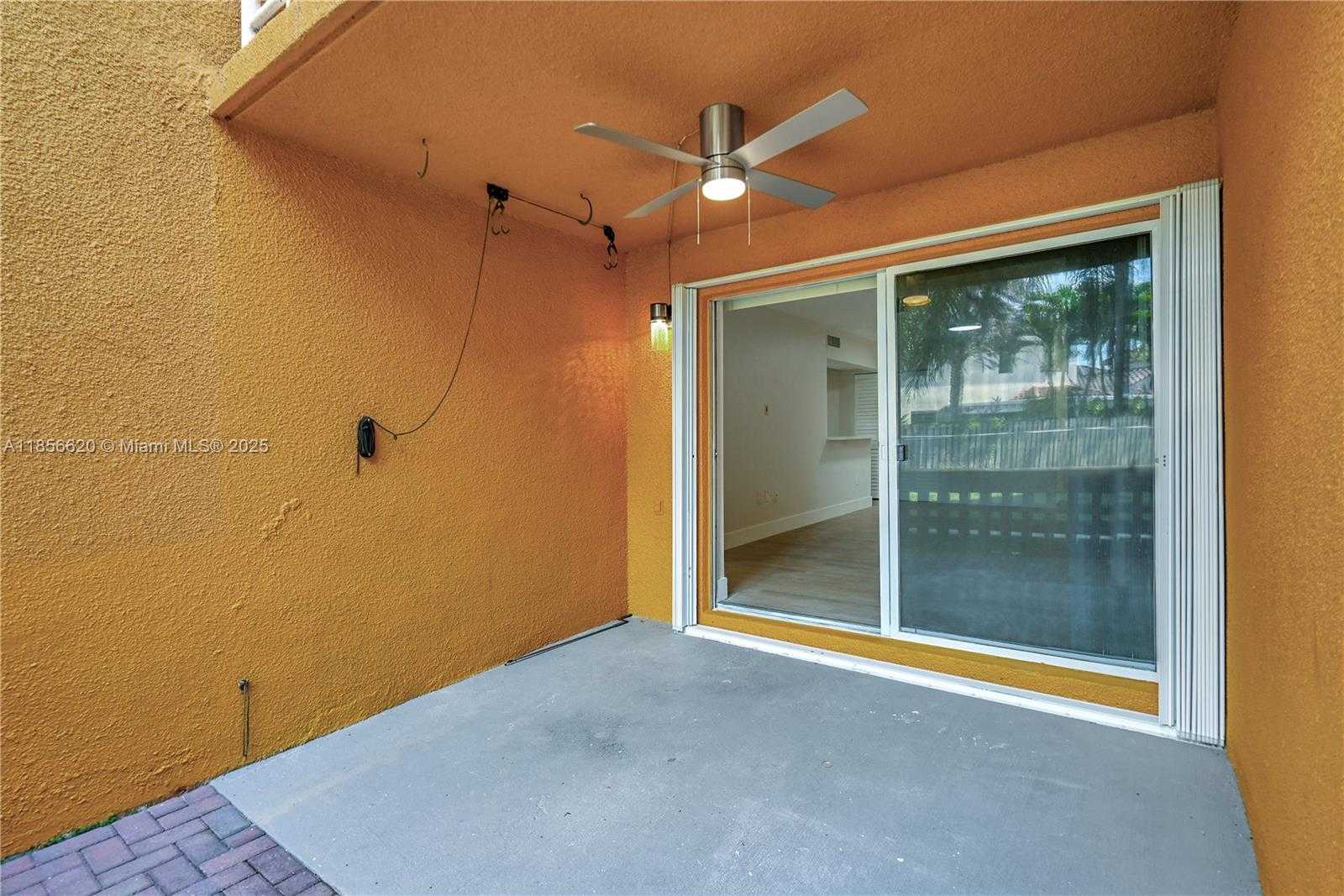 Small Image of 9715 FONTAINEBLEAU BLVD #E108, Miami Number 27