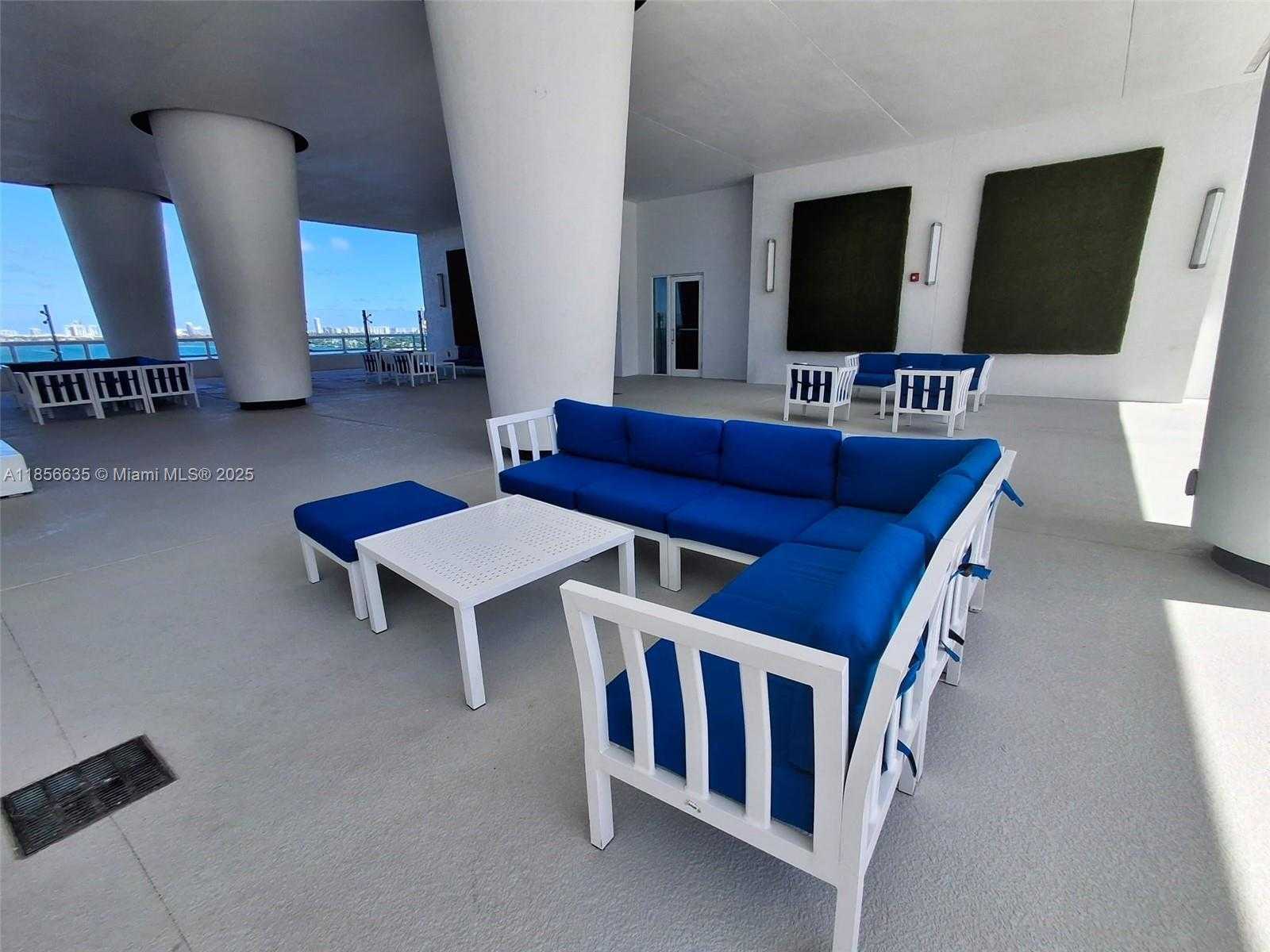 Small Image of 1800 NORTH BAYSHORE DR #3908, Miami Number 26