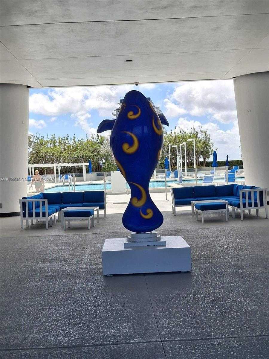 Small Image of 1800 NORTH BAYSHORE DR #3908, Miami Number 27