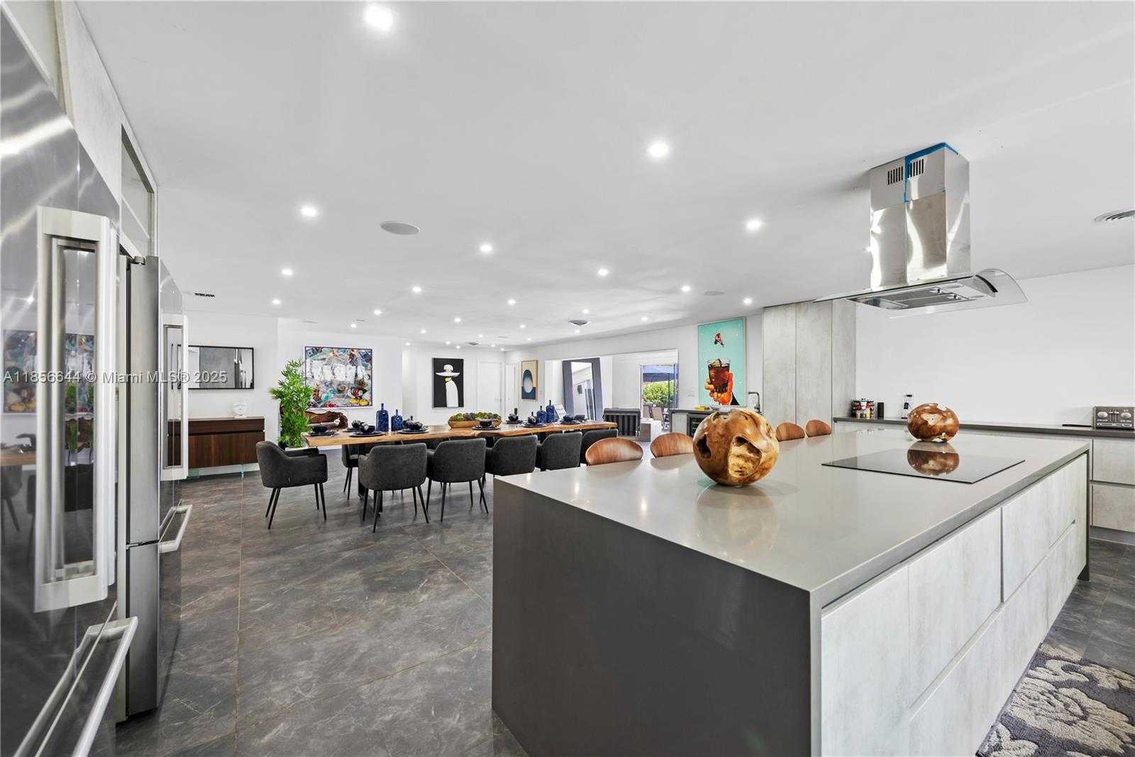 Small Image of 4322 POLK ST, Hollywood Number 11