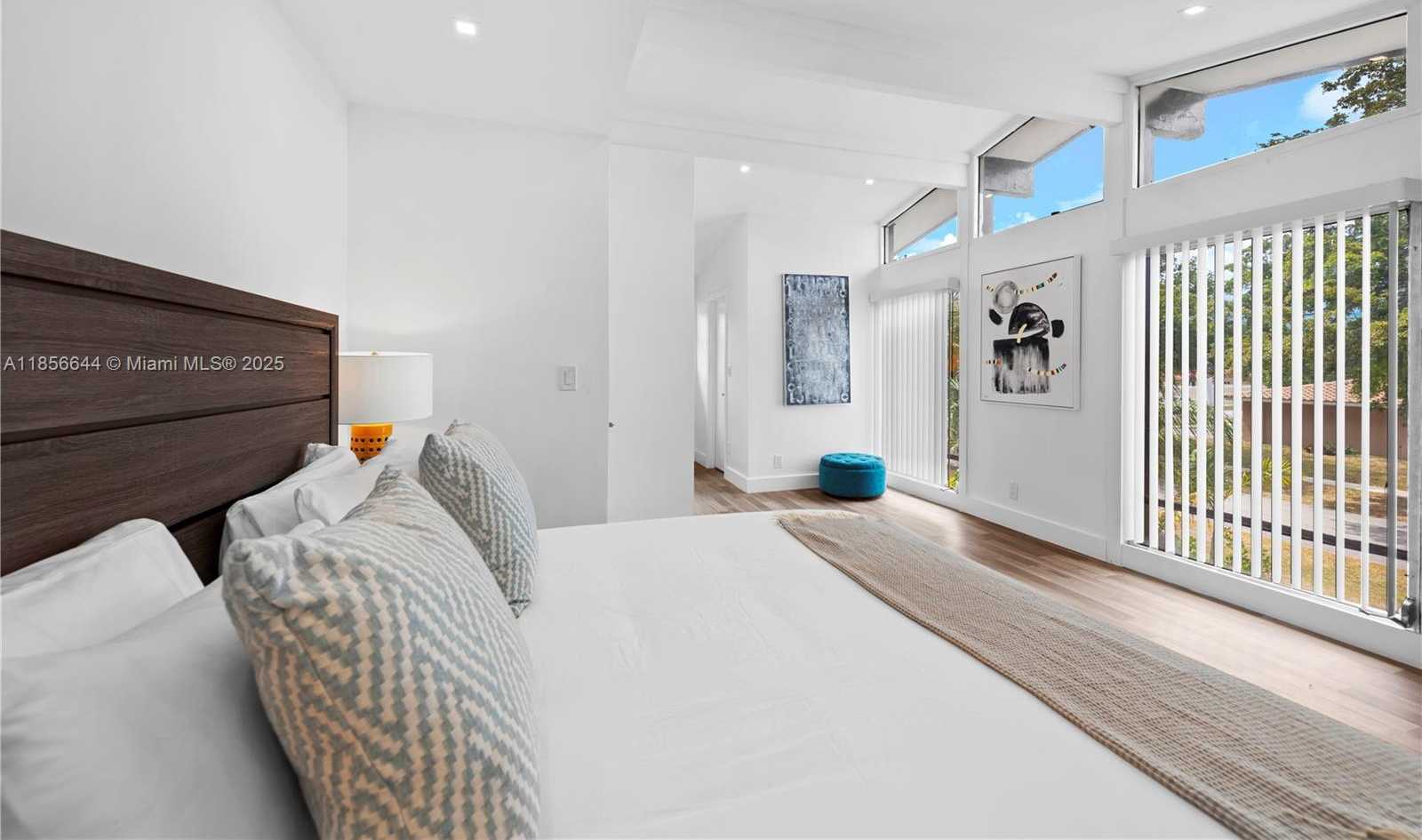 Small Image of 4322 POLK ST, Hollywood Number 33